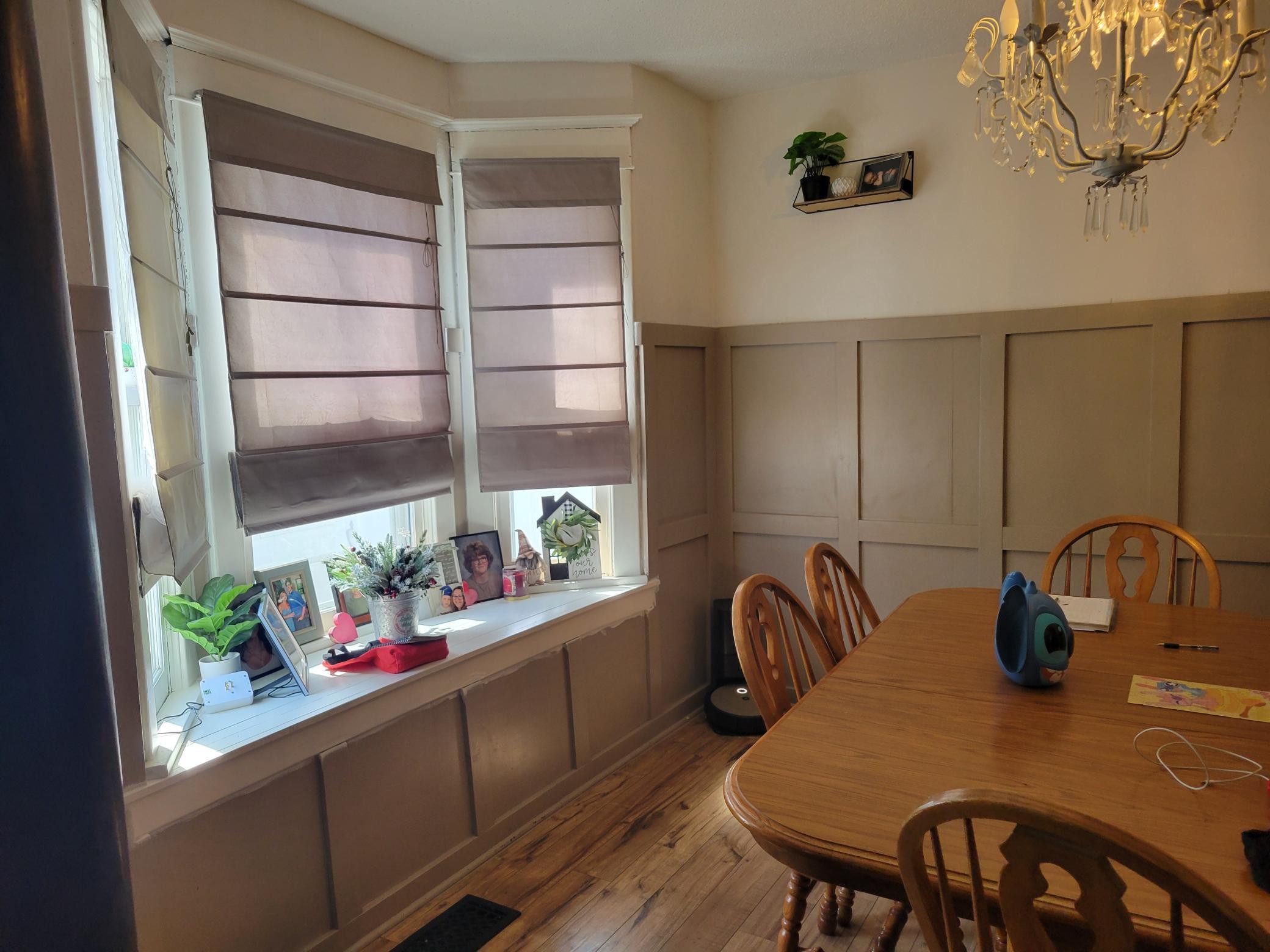 1912 single family home for sale at 933 Labree Avenue N in Thief River Falls, MN — 4 bed, 2 bath (photo 12 of 23)