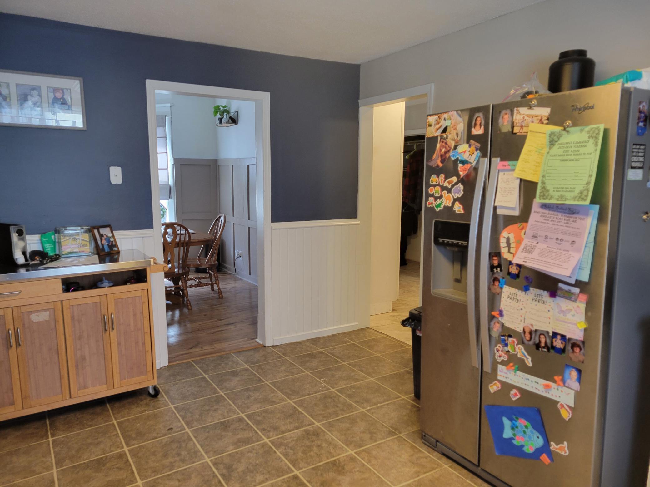 1912 single family home for sale at 933 Labree Avenue N in Thief River Falls, MN — 4 bed, 2 bath (photo 15 of 23)