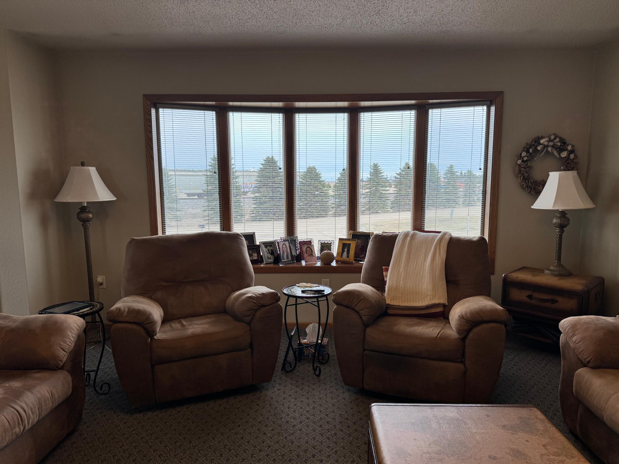 2000 single family home for sale at 402 Main Avenue in Colgate, ND — 2 bed, 2 bath (photo 12 of 30)