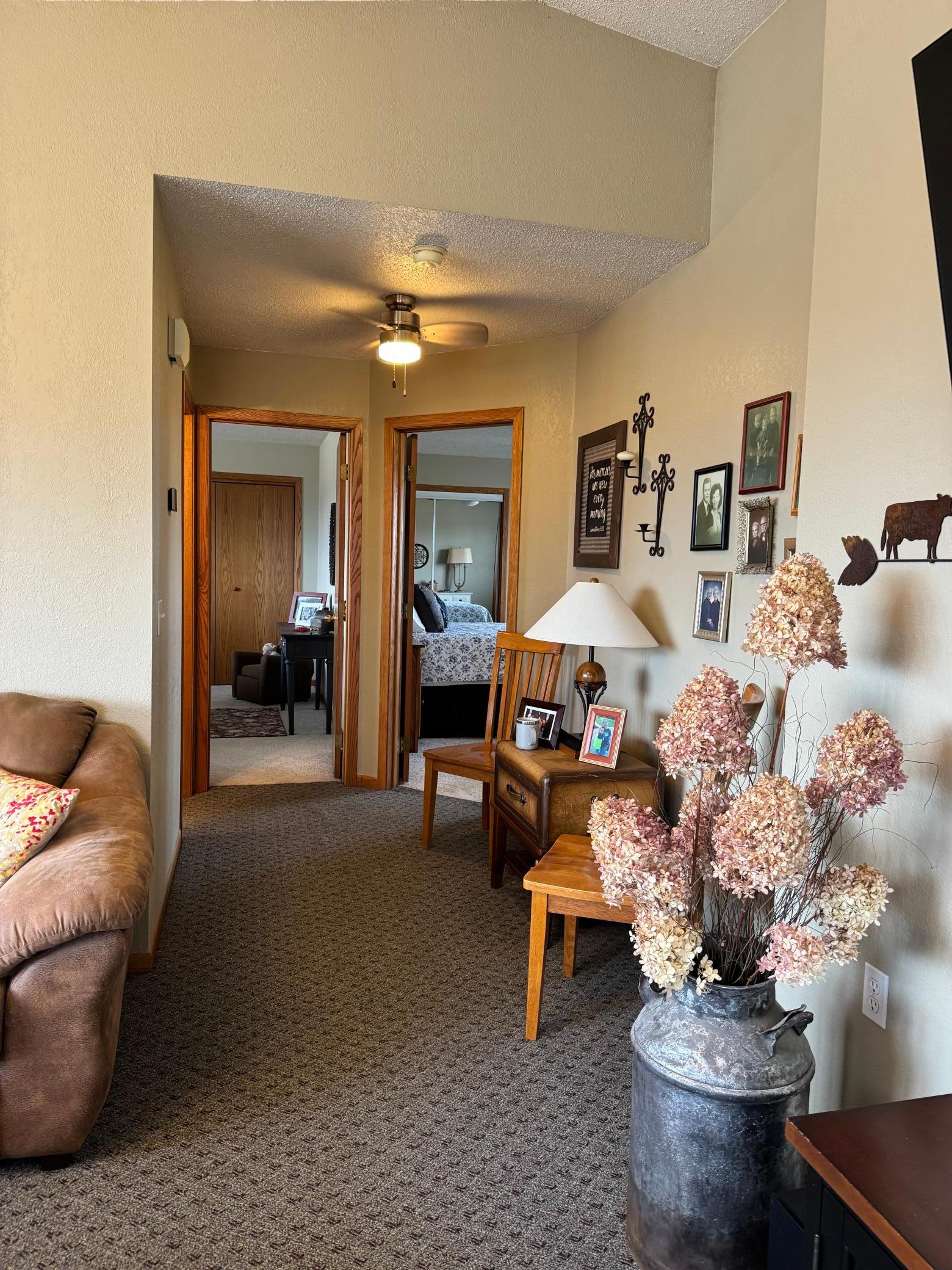 2000 single family home for sale at 402 Main Avenue in Colgate, ND — 2 bed, 2 bath (photo 13 of 30)