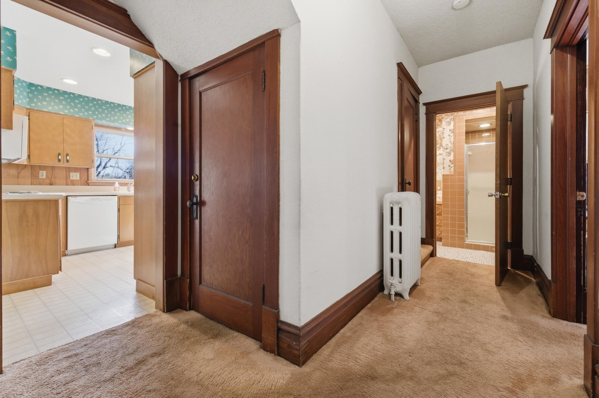 1916 single family home for sale at 721 N 3rd Street in Brainerd, MN — 5 bed, 2 bath (photo 18 of 44)