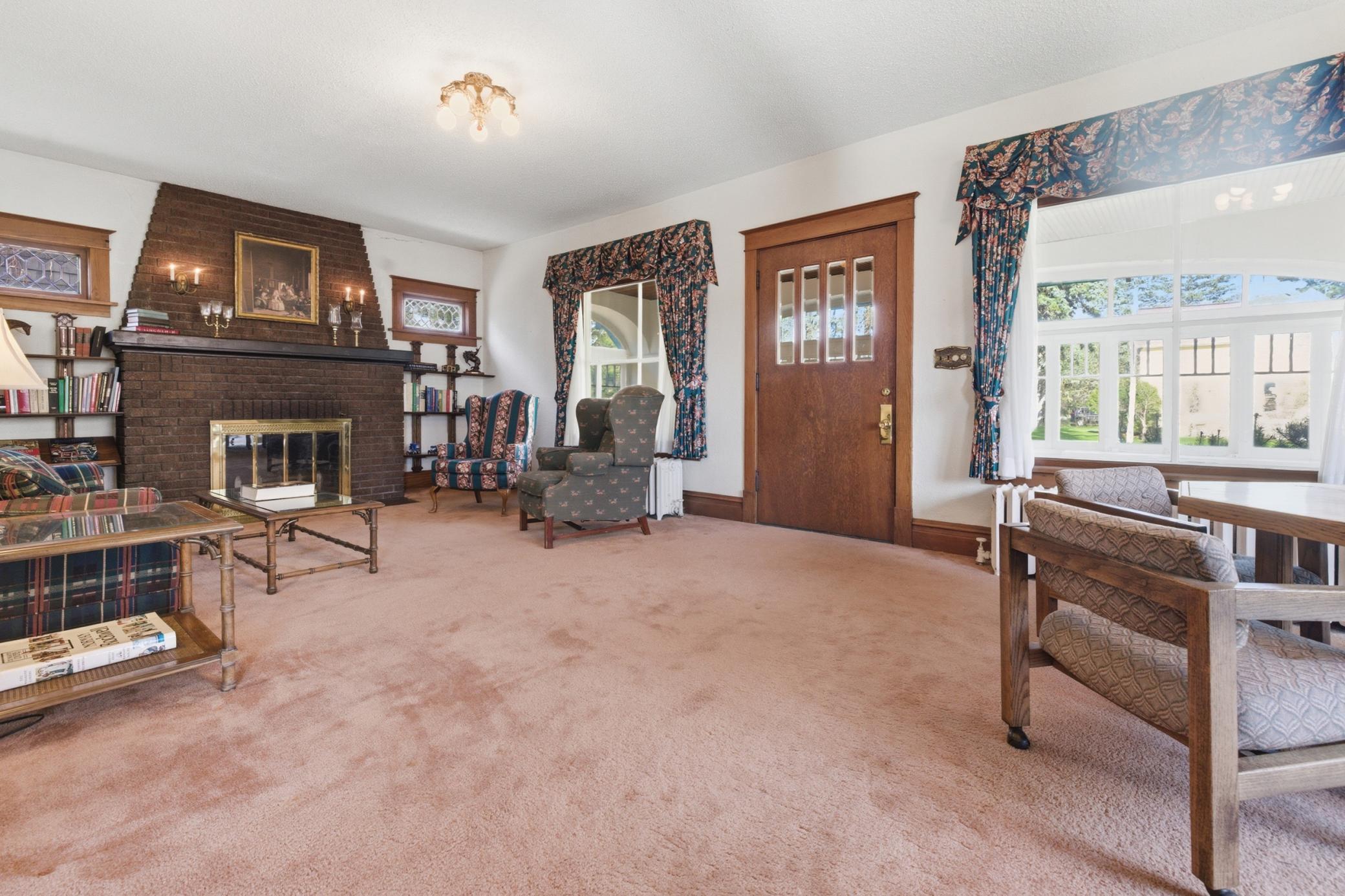 1916 single family home for sale at 721 N 3rd Street in Brainerd, MN — 5 bed, 2 bath (photo 5 of 44)