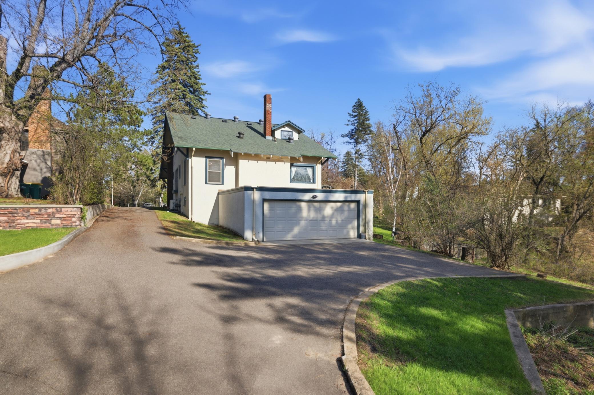 1916 single family home for sale at 721 N 3rd Street in Brainerd, MN — 5 bed, 2 bath (photo 8 of 44)