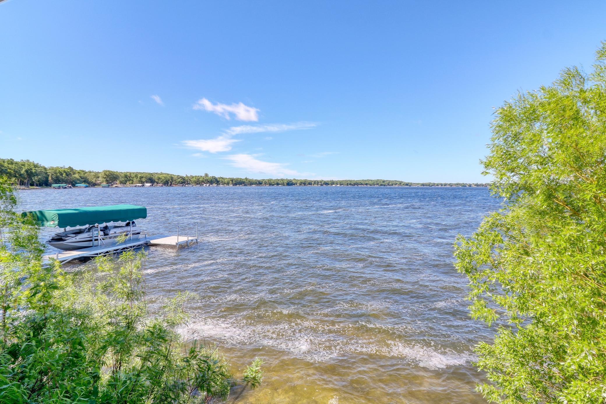 1812 E Shore Drive, Detroit Lakes MN 56501 - Photo 6 of 129
