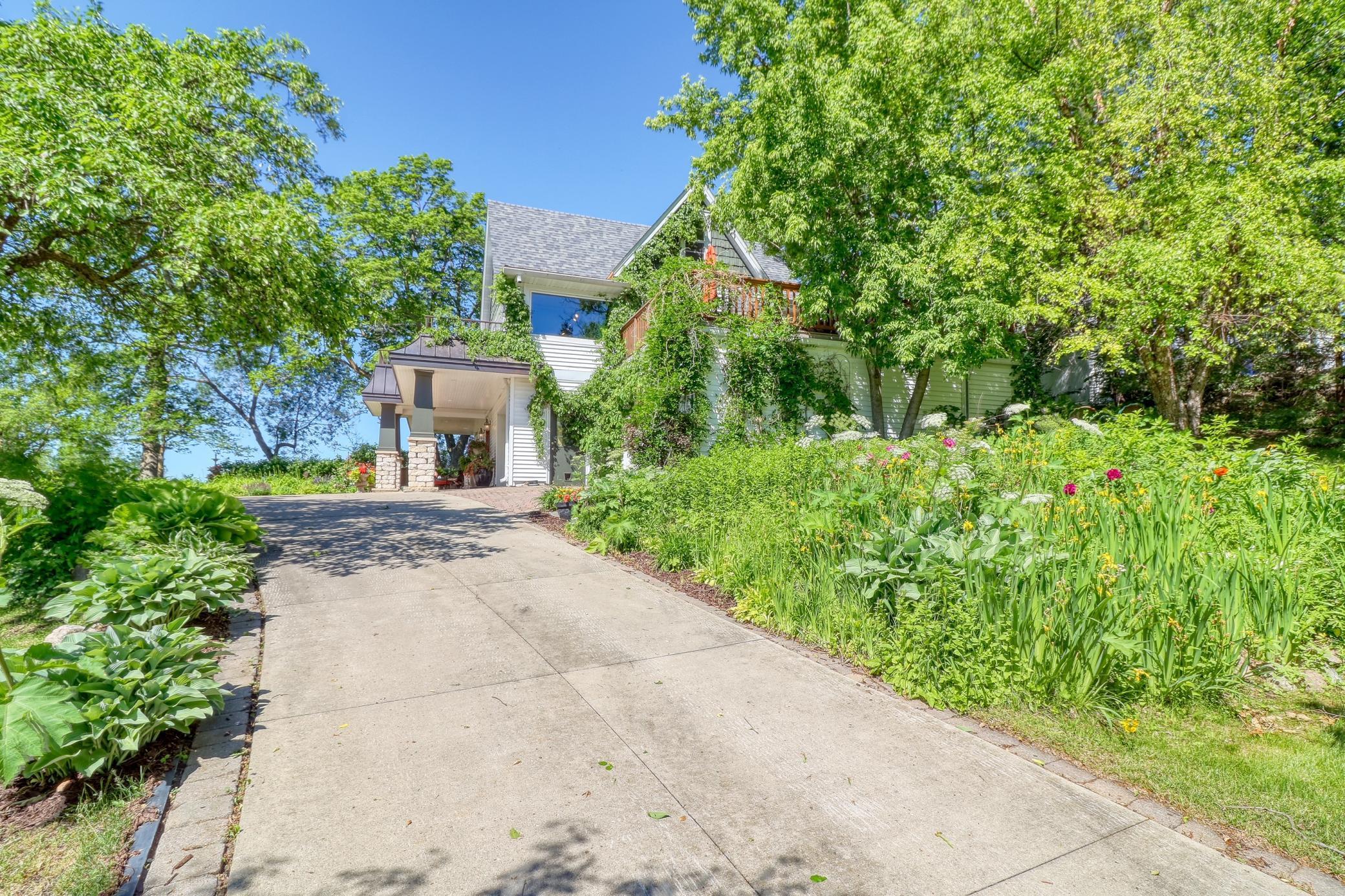 1812 E Shore Drive, Detroit Lakes MN 56501 - Photo 7 of 129