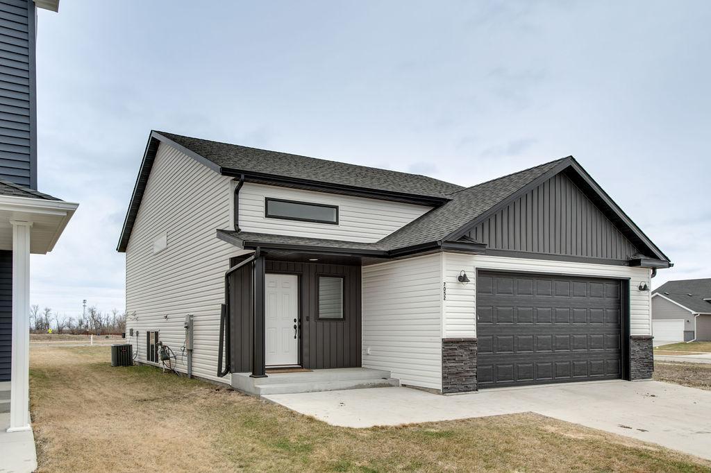 7052 Benji Lane, Horace ND 58047 - Photo 3 of 35