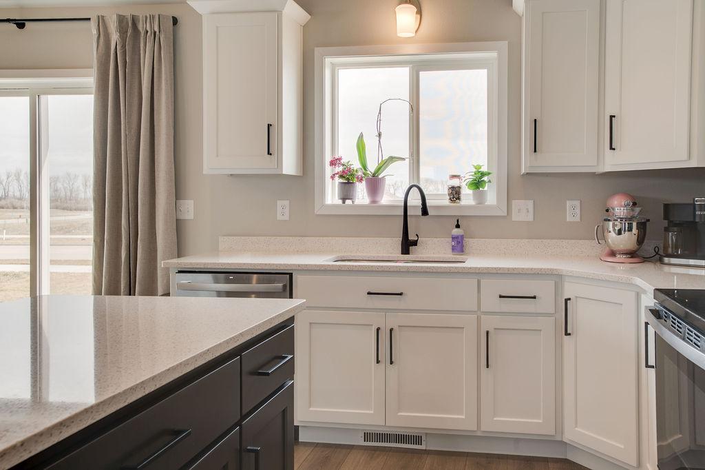 7052 Benji Lane, Horace ND 58047 - Photo 10 of 35