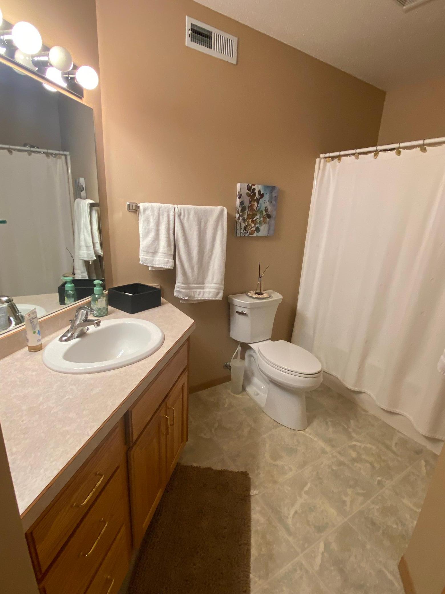 2002 townhouse for sale at 317 Rako Street SW in Bemidji, MN — 3 bed, 3 bath (photo 22 of 34)