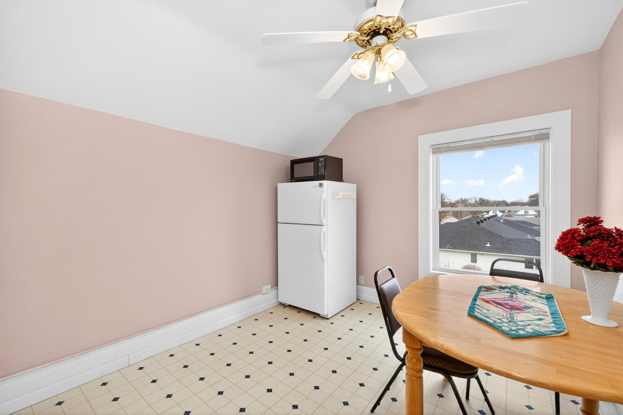 202 3rd Avenue SE, Barnesville MN 56514 - Photo 16 of 65