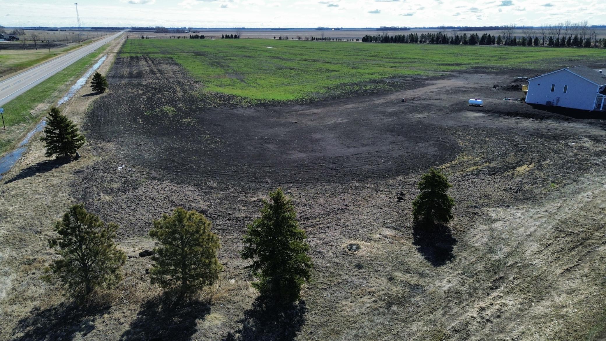 390 5th Street, Davenport ND 58021 - Photo 2 of 8