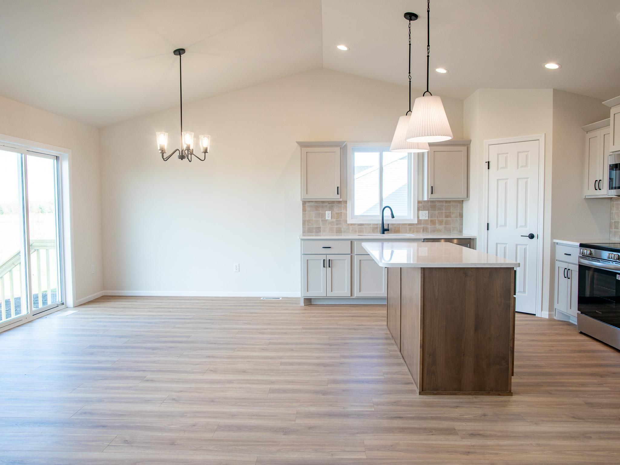 2025 single family home for sale at 10109 Concord Drive in Horace, ND — 4 bed, 3 bath (photo 9 of 26)