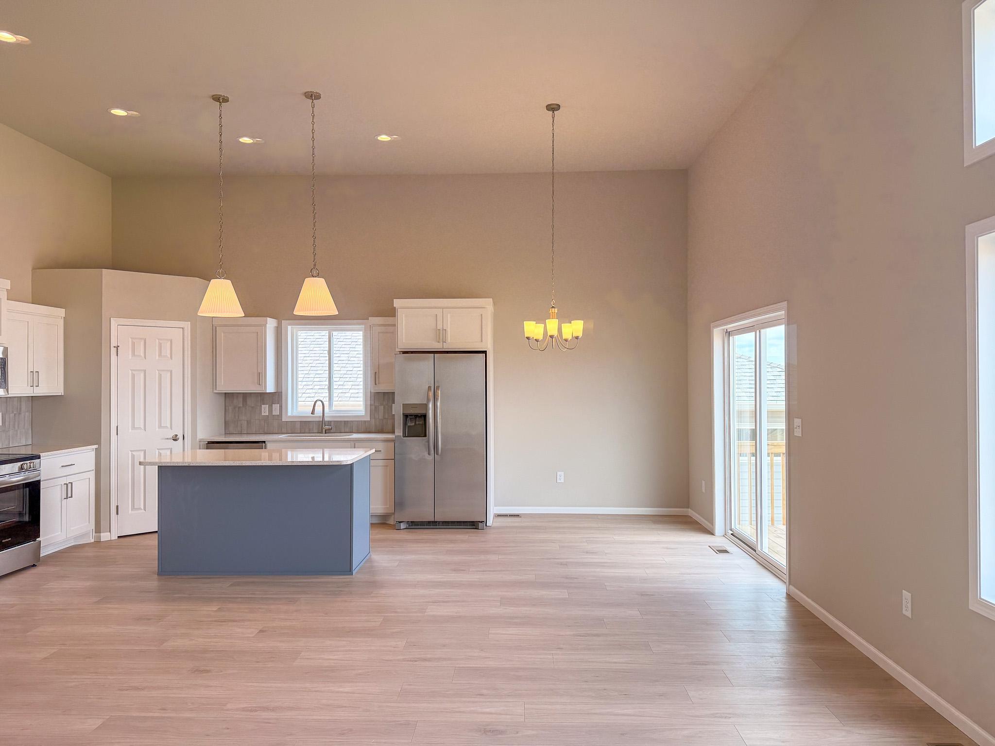 2025 single family home for sale at 7889 Cottonwood Boulevard in Horace, ND — 3 bed, 3 bath (photo 5 of 22)