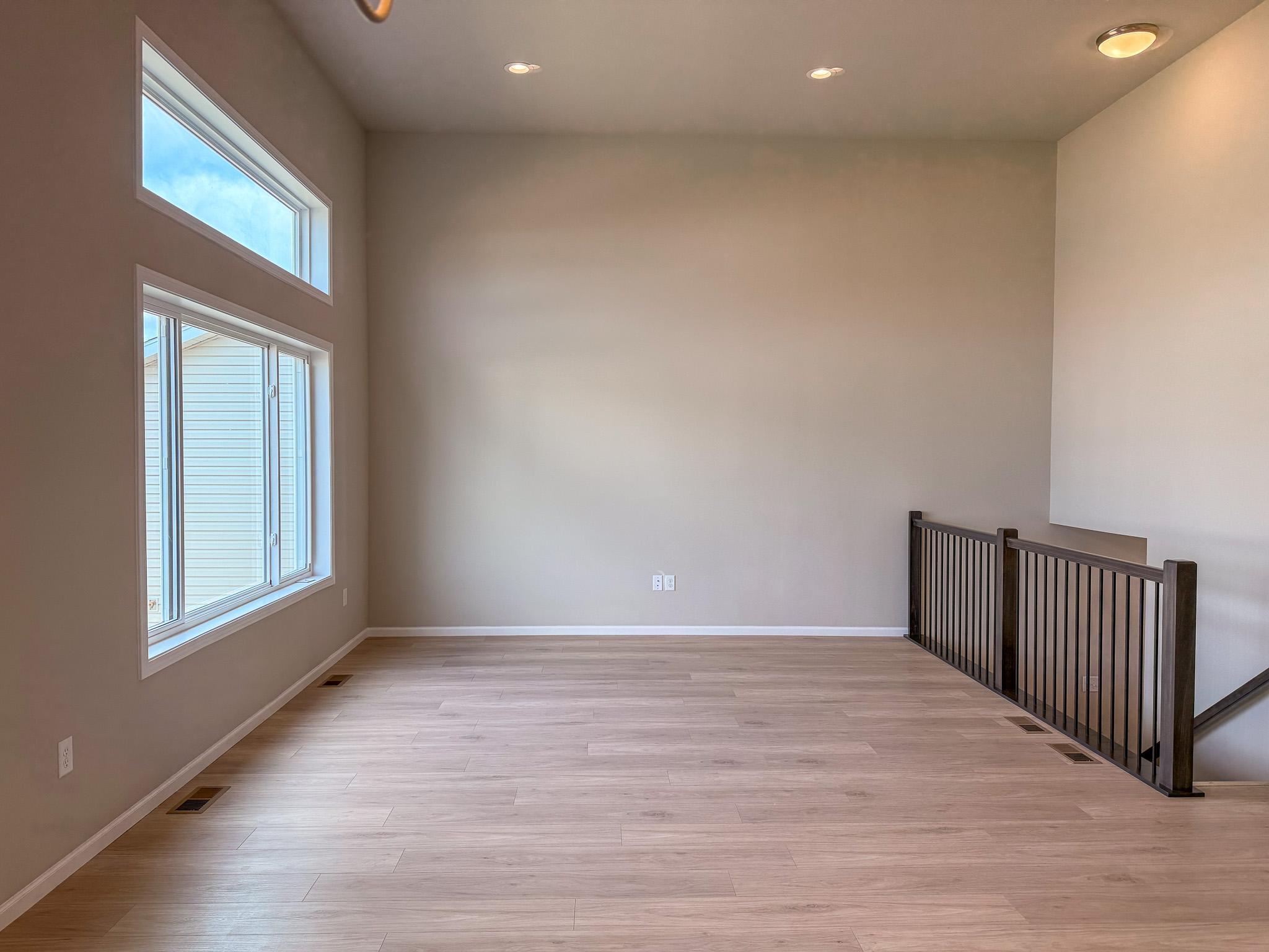 2025 single family home for sale at 7889 Cottonwood Boulevard in Horace, ND — 3 bed, 3 bath (photo 6 of 22)