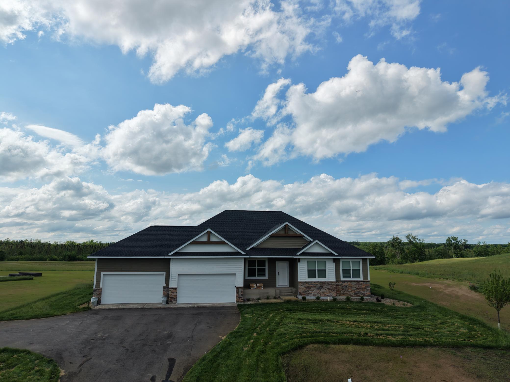 2026 single family home for sale at 3712 Royal Lytham Court, Unit 930 in Brainerd, MN — 6 bed, 4 bath (photo 21 of 23)