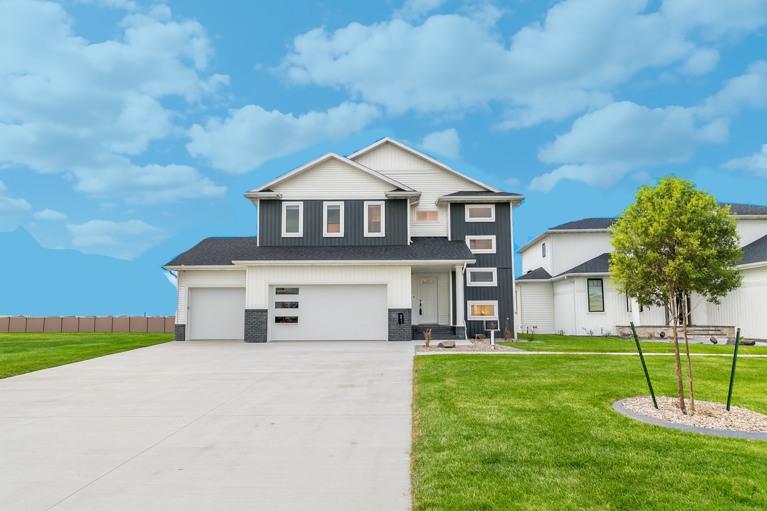 Open house at 6841 Sunrise Pt, Horace
