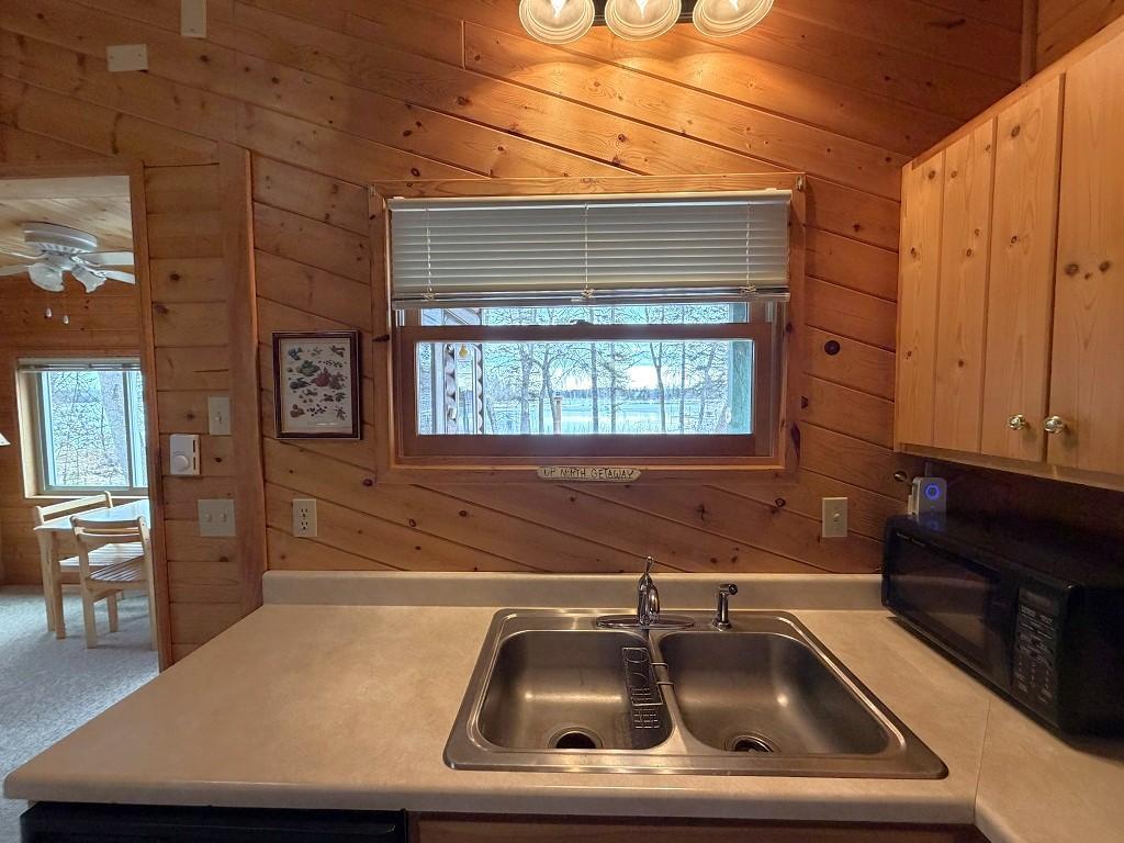 1972 single family home for sale at 56202 White Pine Circle in Park Rapids, MN — 1 bed, 1 bath (photo 12 of 30)