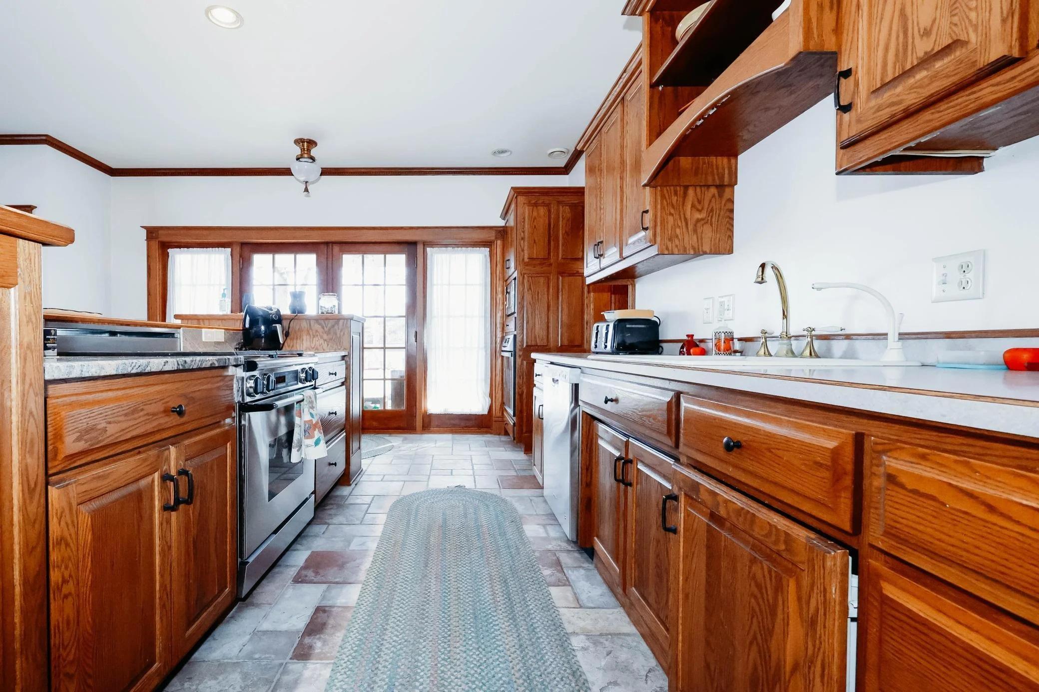 1910 single family home for sale at 201 W Main Street W in Vergas, MN — 4 bed, 4 bath (photo 19 of 42)