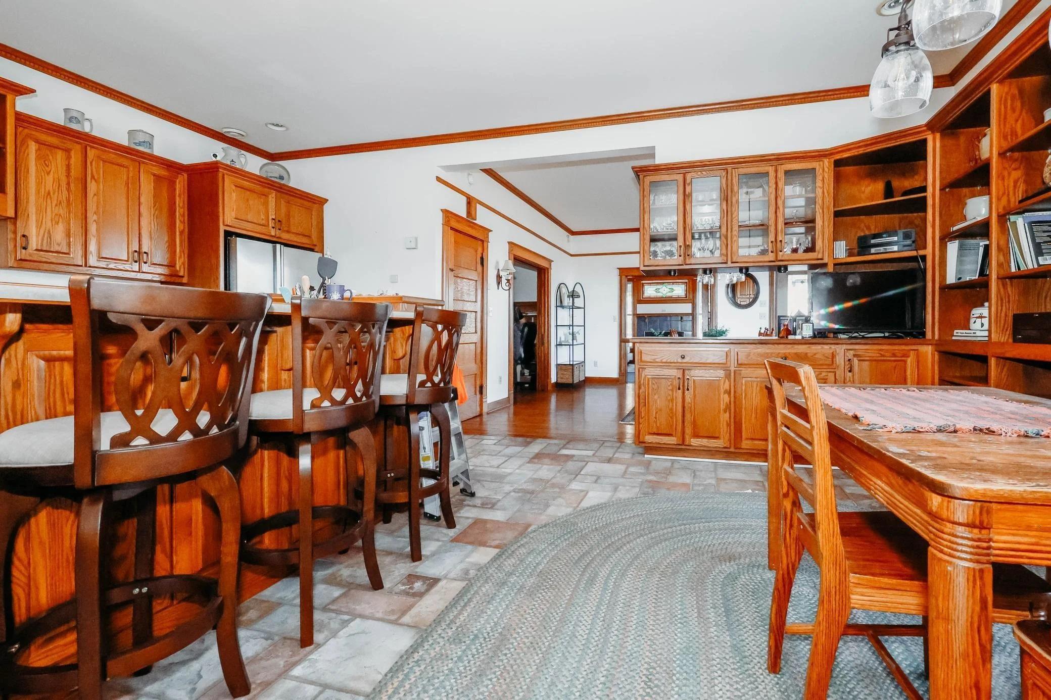 1910 single family home for sale at 201 W Main Street W in Vergas, MN — 4 bed, 4 bath (photo 21 of 42)