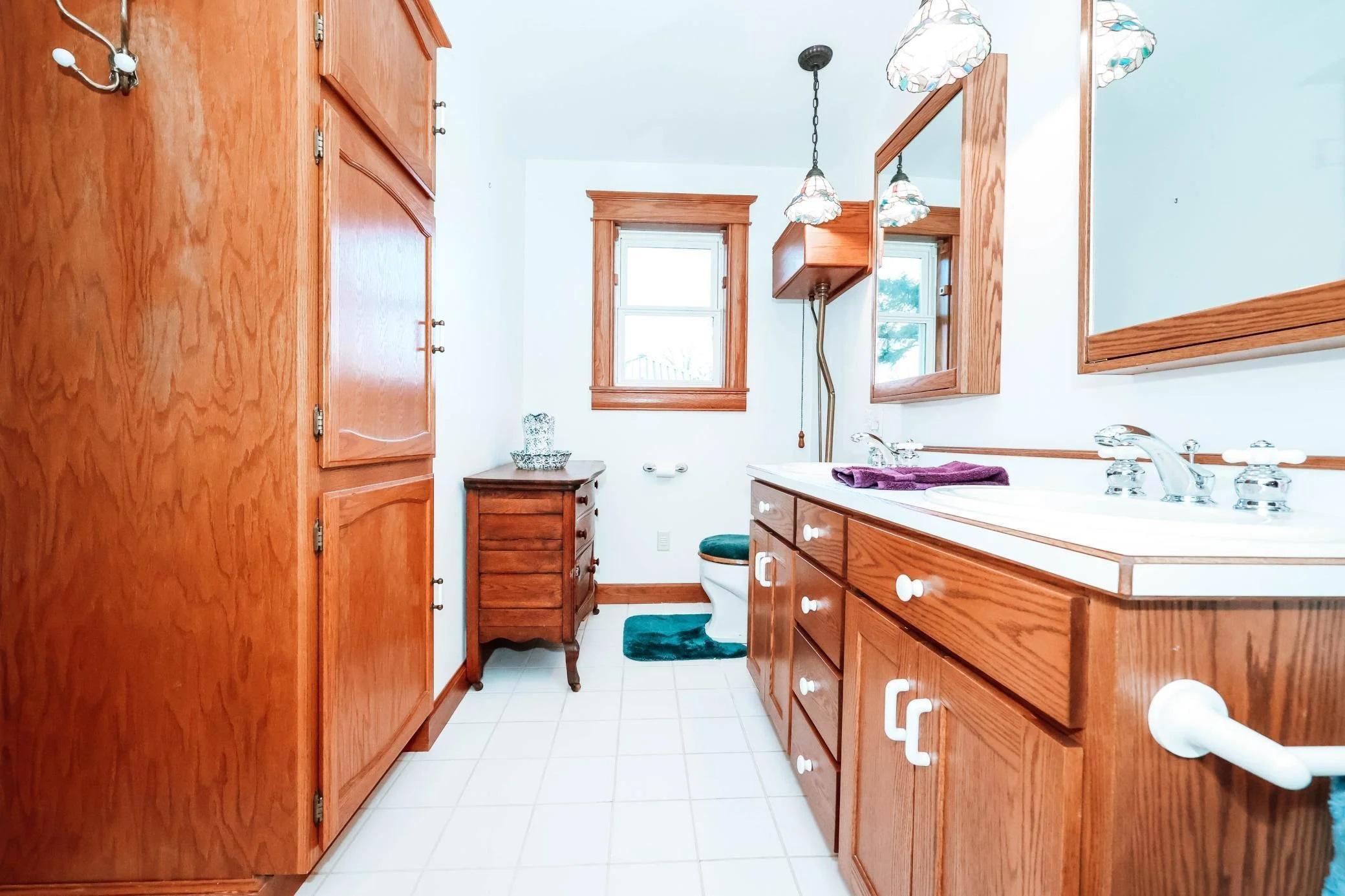 1910 single family home for sale at 201 W Main Street W in Vergas, MN — 4 bed, 4 bath (photo 30 of 42)