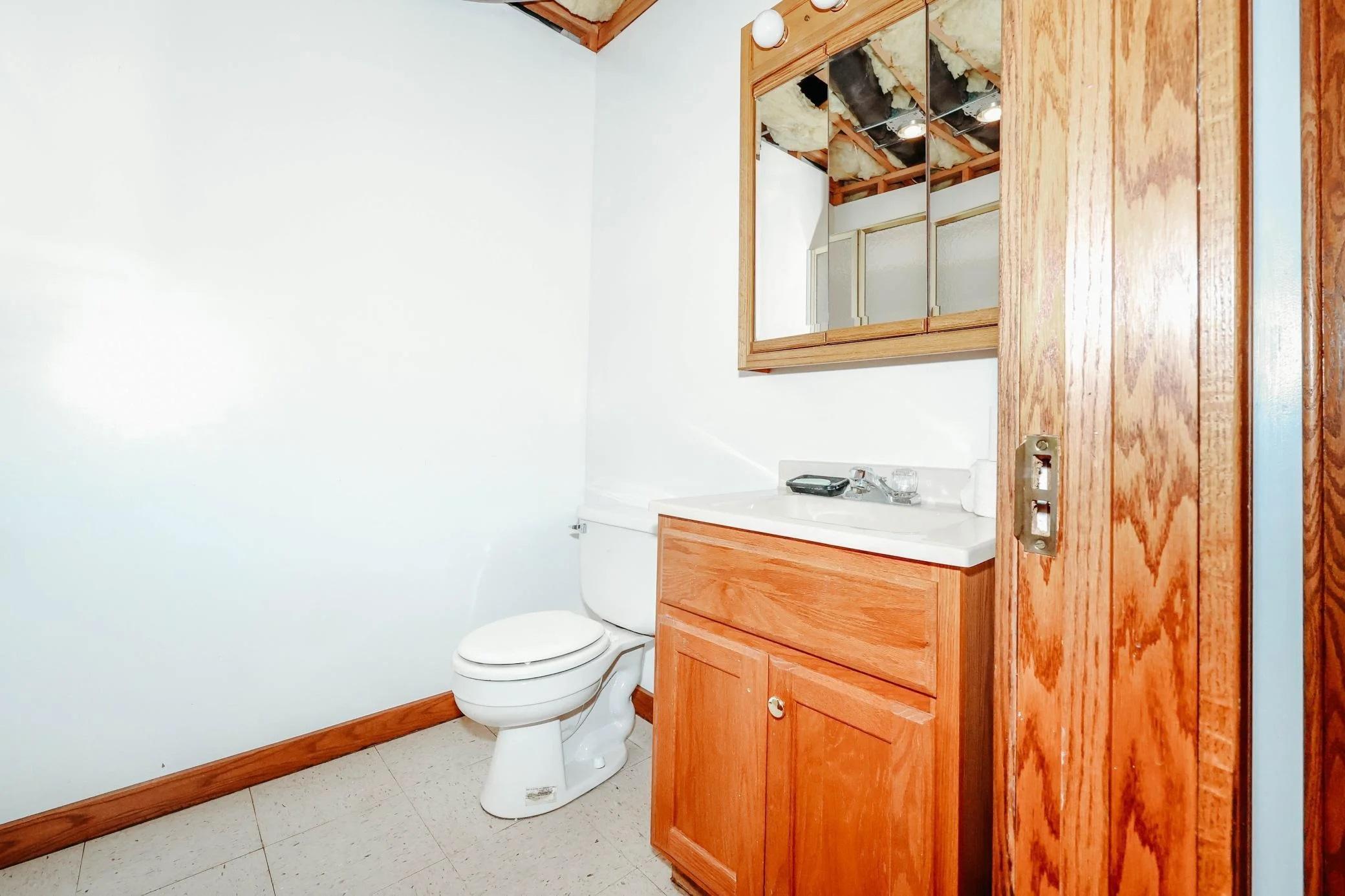 1910 single family home for sale at 201 W Main Street W in Vergas, MN — 4 bed, 4 bath (photo 40 of 42)