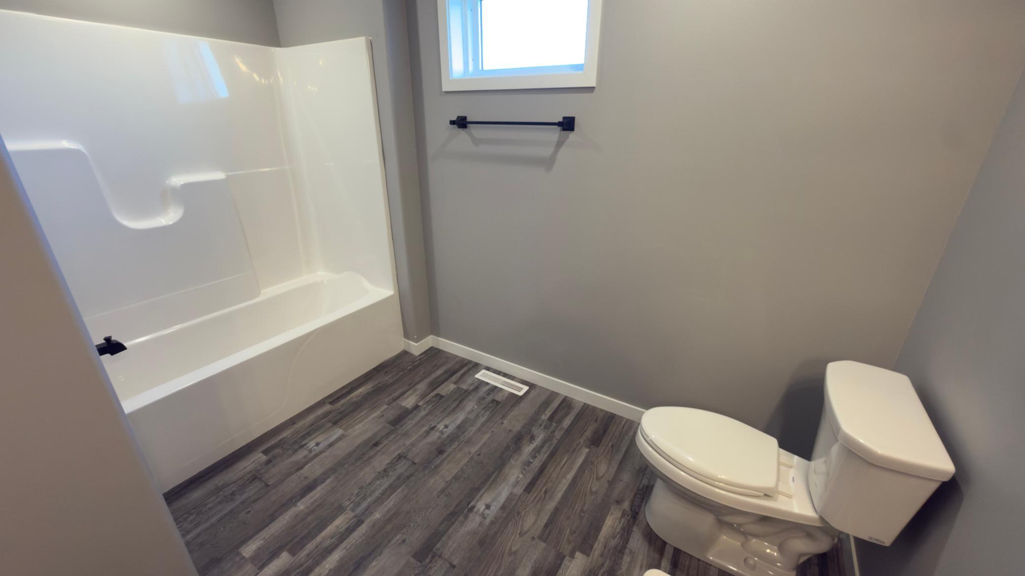 2025 single family home for sale at 6297 86th Avenue S in Horace, ND — 3 bed, 3 bath (photo 17 of 20)