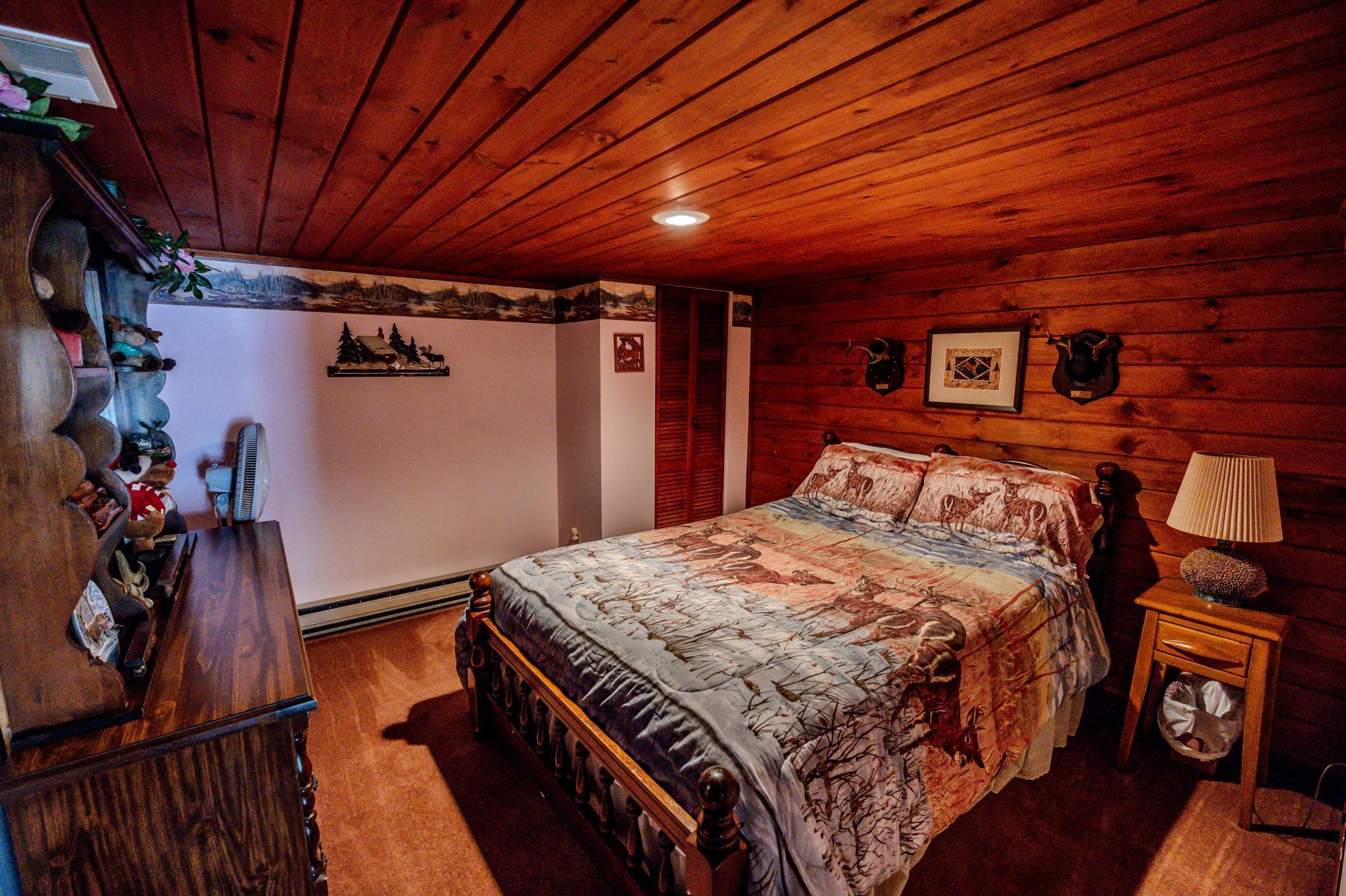 1967 single family home for sale at 31879 US 71 in Park Rapids, MN — 2 bed, 1 bath (photo 13 of 32)