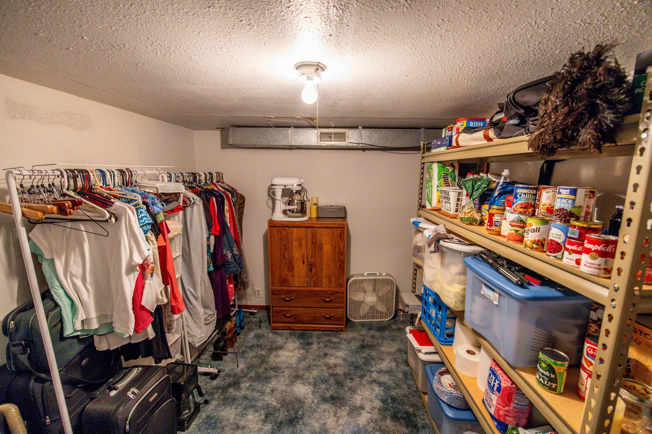 1967 single family home for sale at 31879 US 71 in Park Rapids, MN — 2 bed, 1 bath (photo 18 of 32)