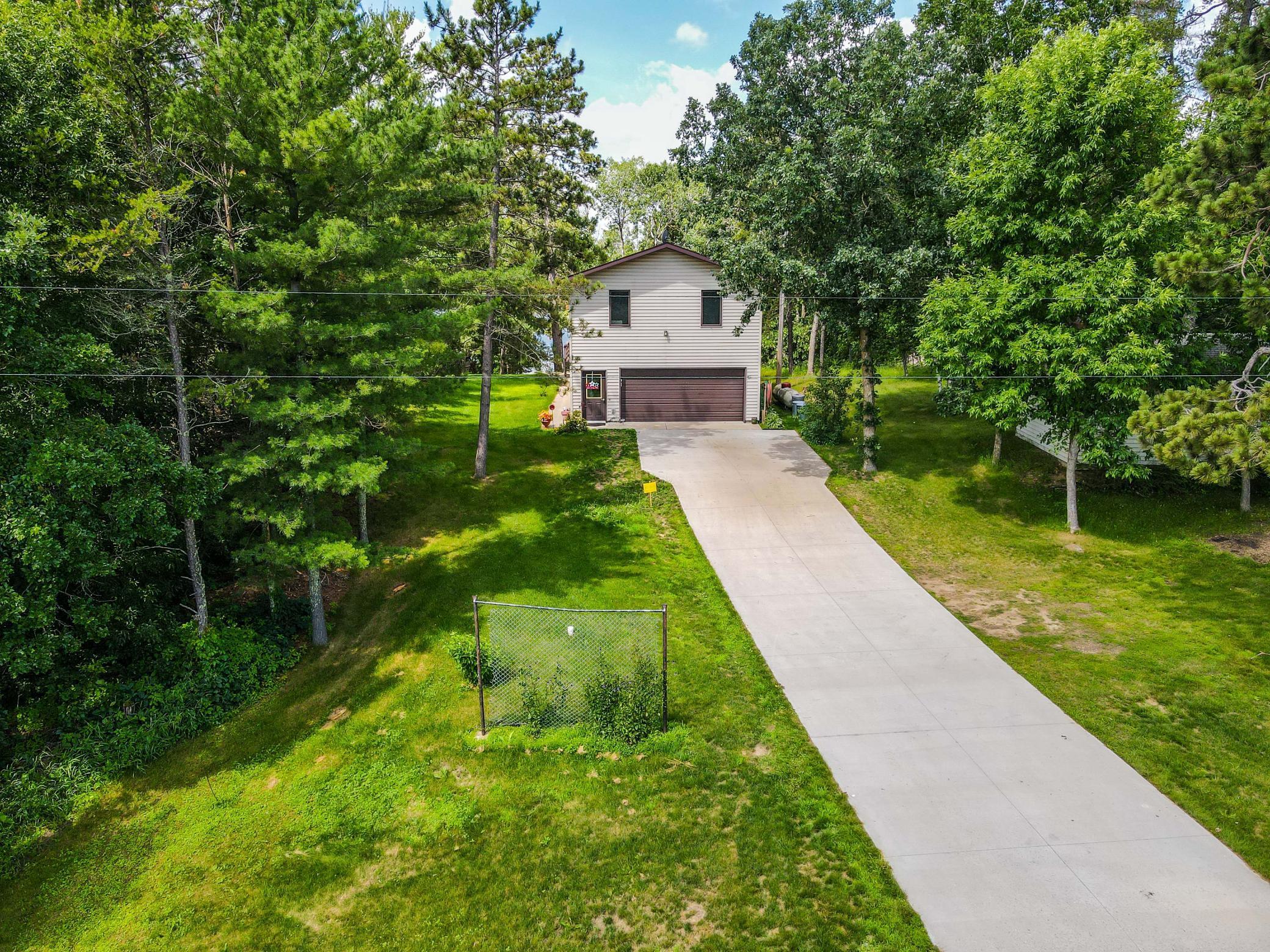 1967 single family home for sale at 31879 US 71 in Park Rapids, MN — 2 bed, 1 bath (photo 3 of 32)