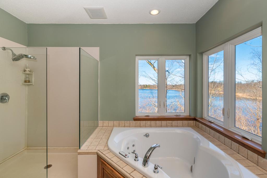 2007 single family home for sale at 27473 Vision Drive in Aitkin, MN — 4 bed, 4 bath (photo 27 of 50)