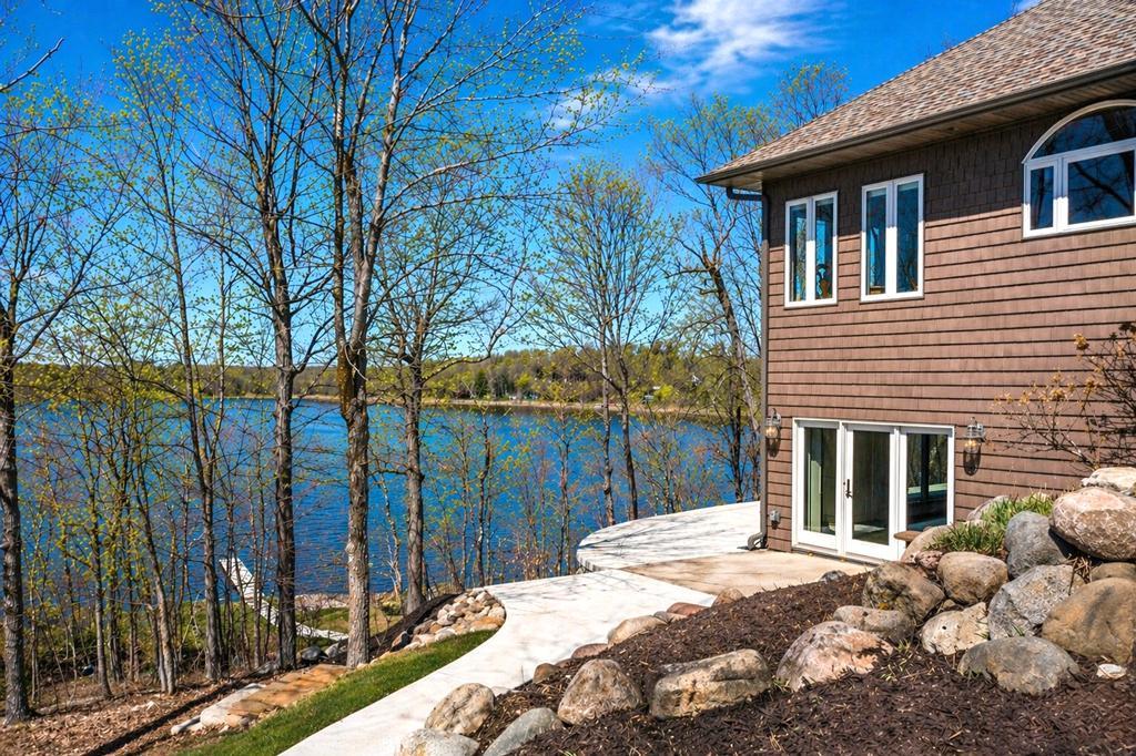 2007 single family home for sale at 27473 Vision Drive in Aitkin, MN — 4 bed, 4 bath (photo 44 of 50)