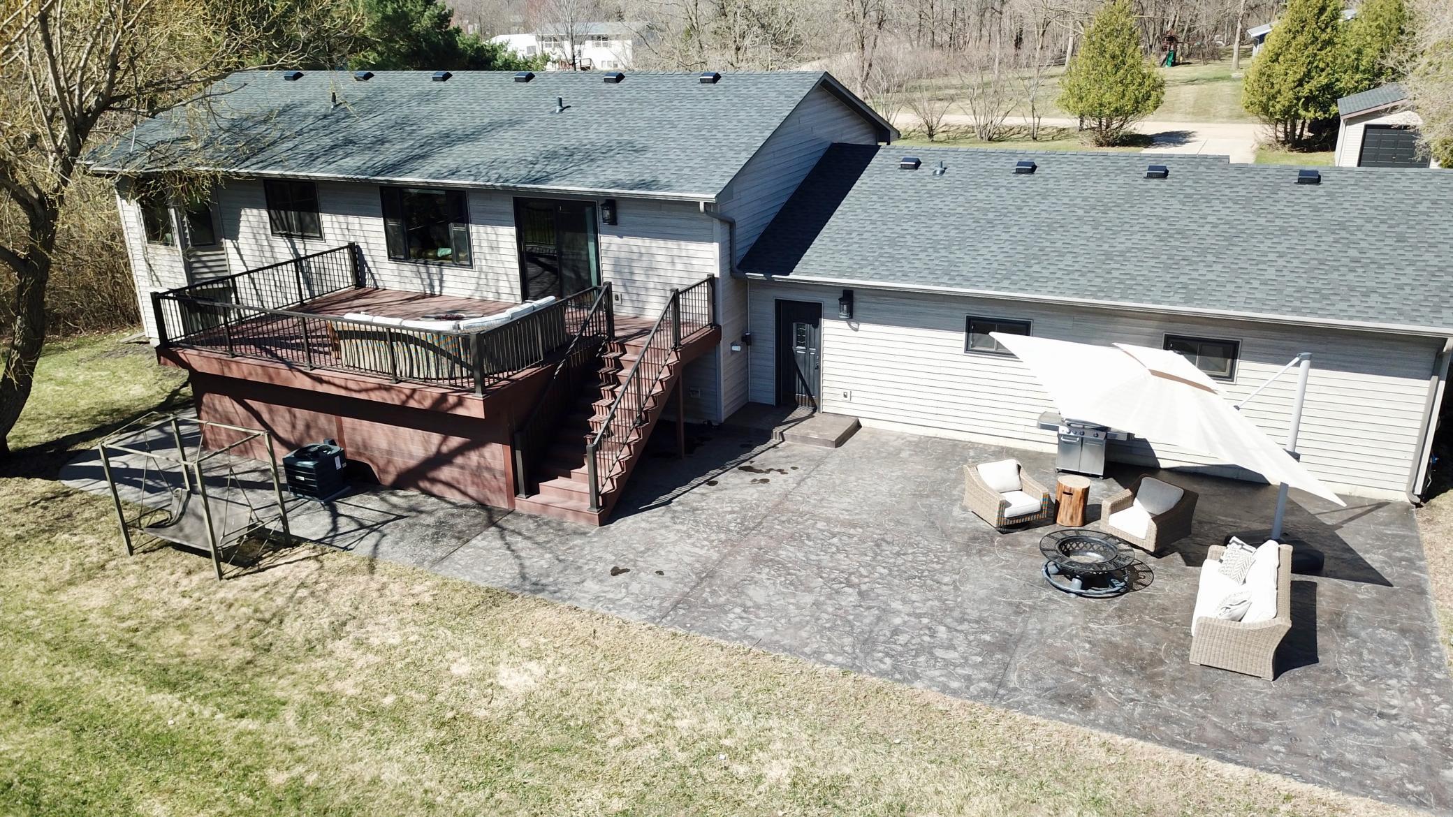1994 single family home for sale at 5123 Green Meadow Road SE in Alexandria, MN — 5 bed, 2 bath (photo 38 of 49)