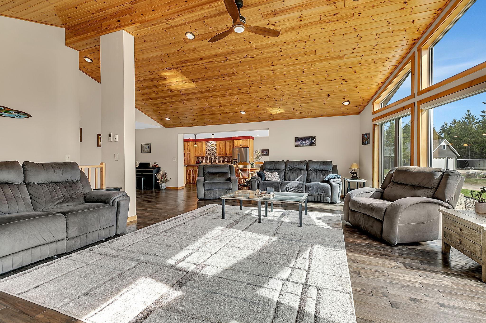 2019 single family home for sale at 1315 Karnis Drive NW in Alexandria, MN — 9 bed, 6 bath (photo 26 of 79)