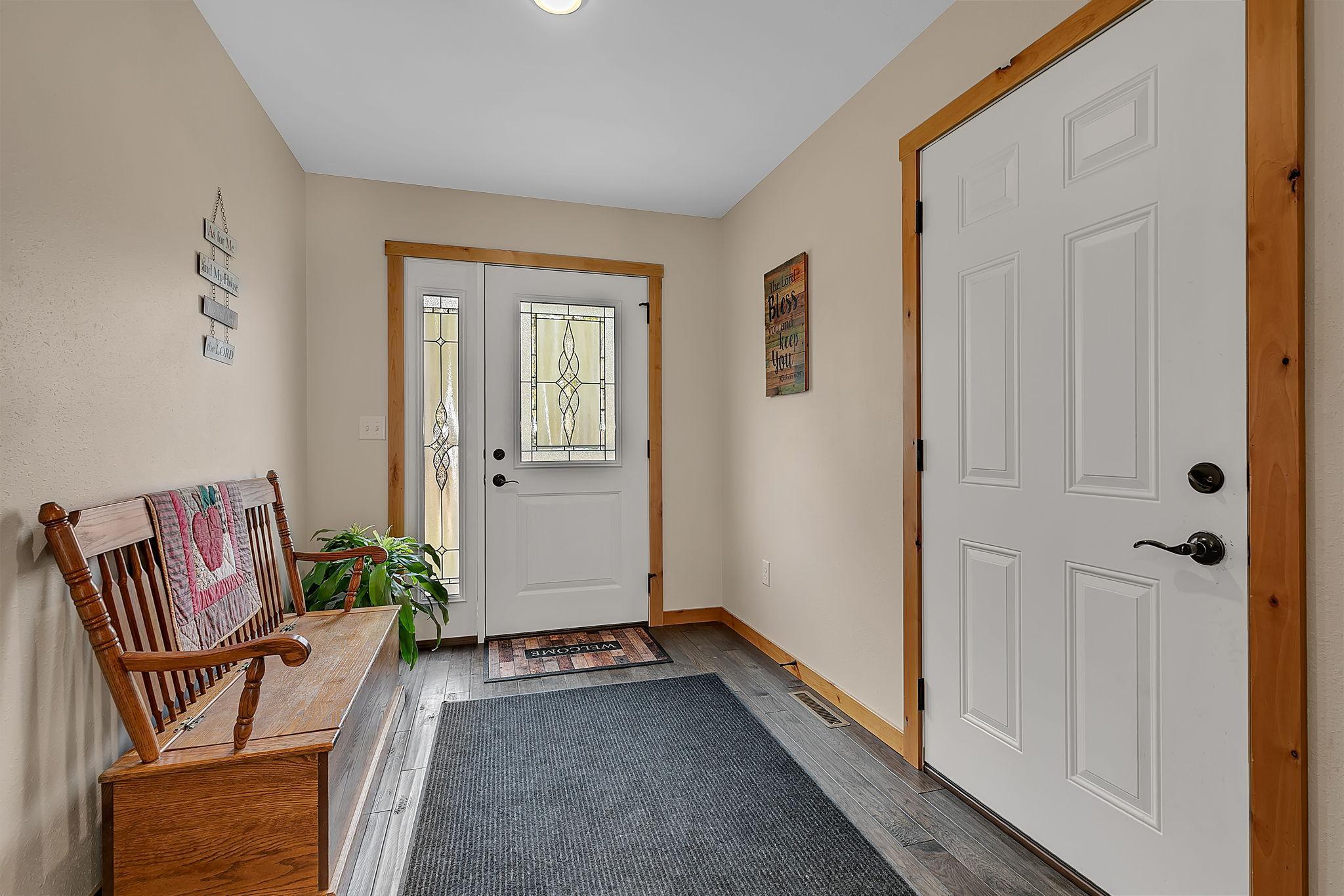 2019 single family home for sale at 1315 Karnis Drive NW in Alexandria, MN — 9 bed, 6 bath (photo 27 of 79)