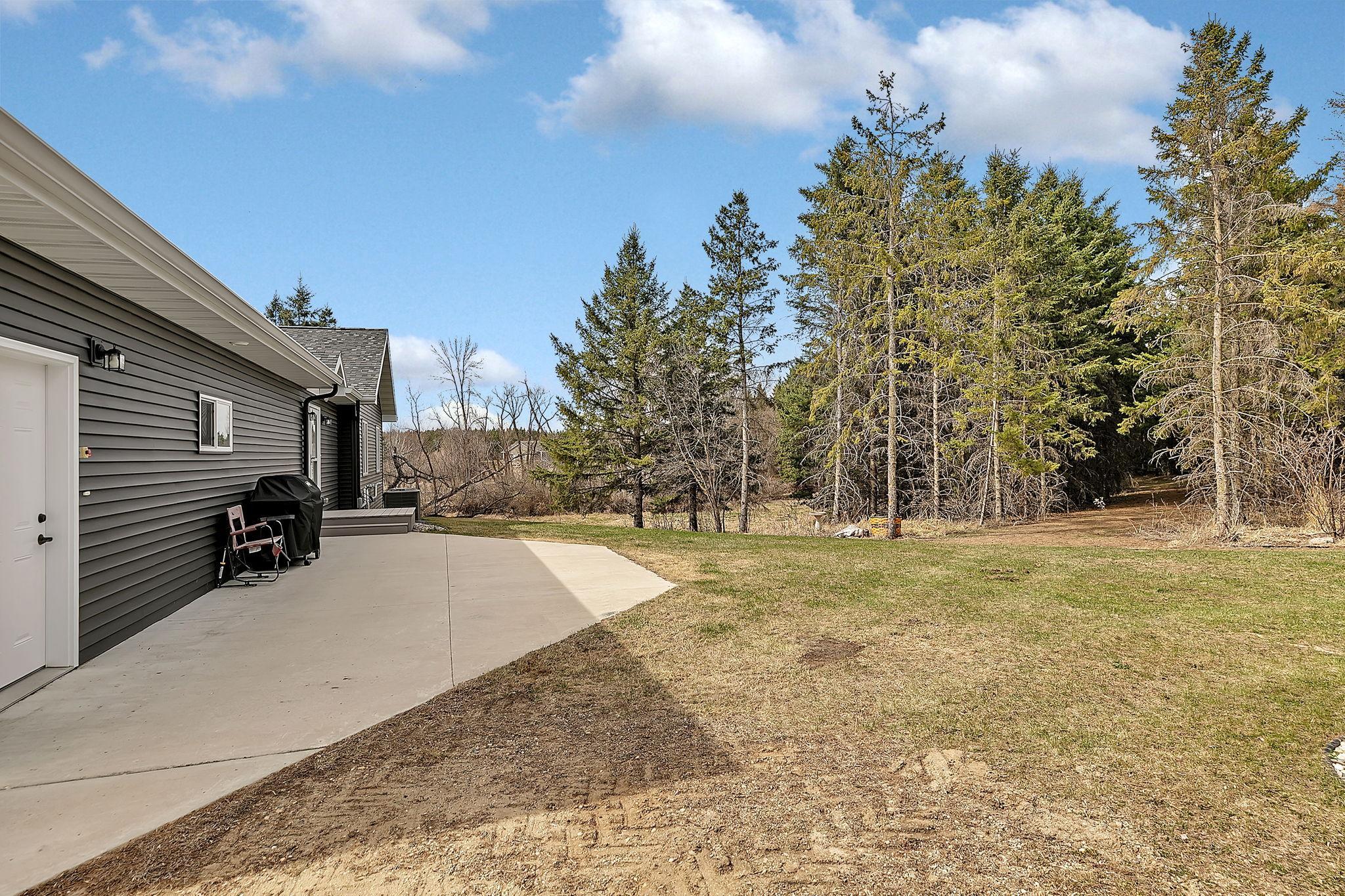 2019 single family home for sale at 1315 Karnis Drive NW in Alexandria, MN — 9 bed, 6 bath (photo 6 of 79)