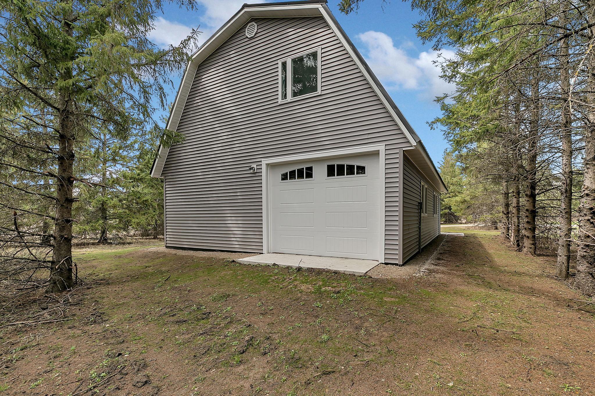 2019 single family home for sale at 1315 Karnis Drive NW in Alexandria, MN — 9 bed, 6 bath (photo 51 of 79)