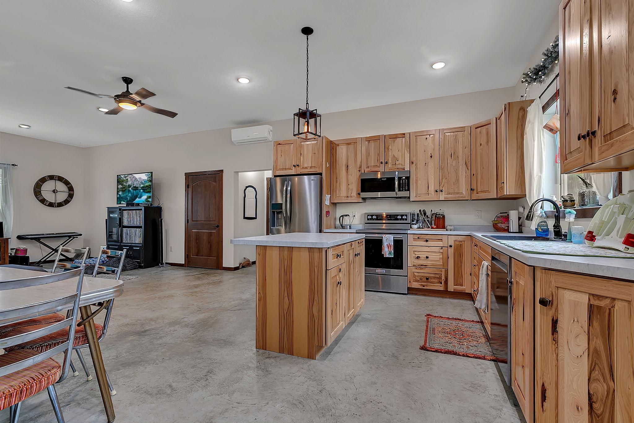 2019 single family home for sale at 1315 Karnis Drive NW in Alexandria, MN — 9 bed, 6 bath (photo 67 of 79)