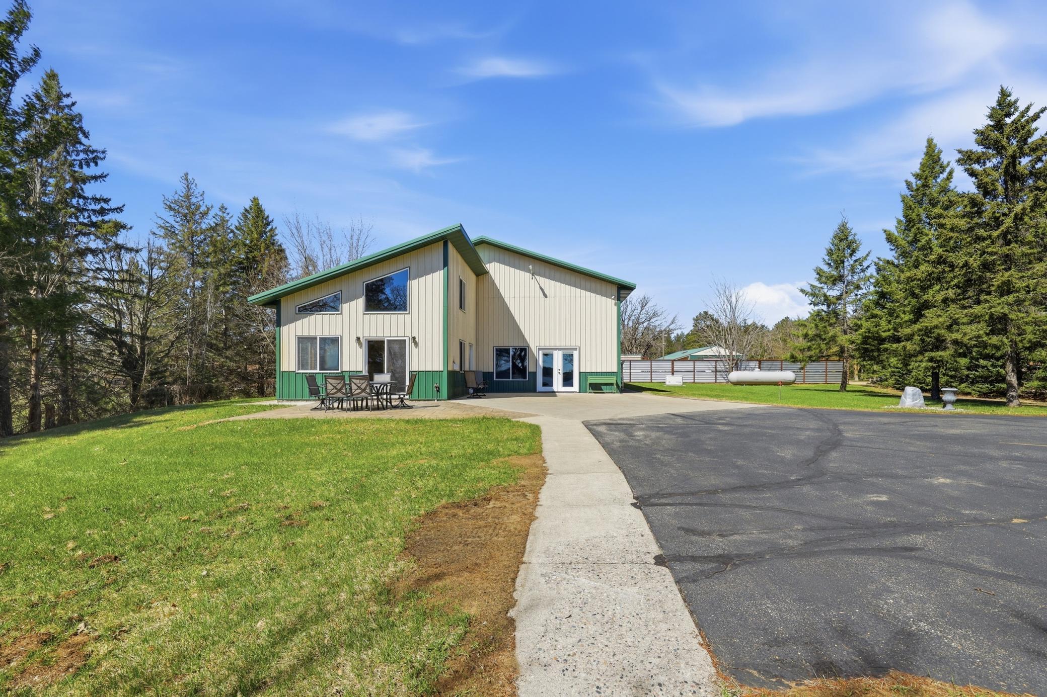 1997 single family home for sale at 36710 141st Avenue in Menahga, MN — 3 bed, 3 bath (photo 2 of 49)