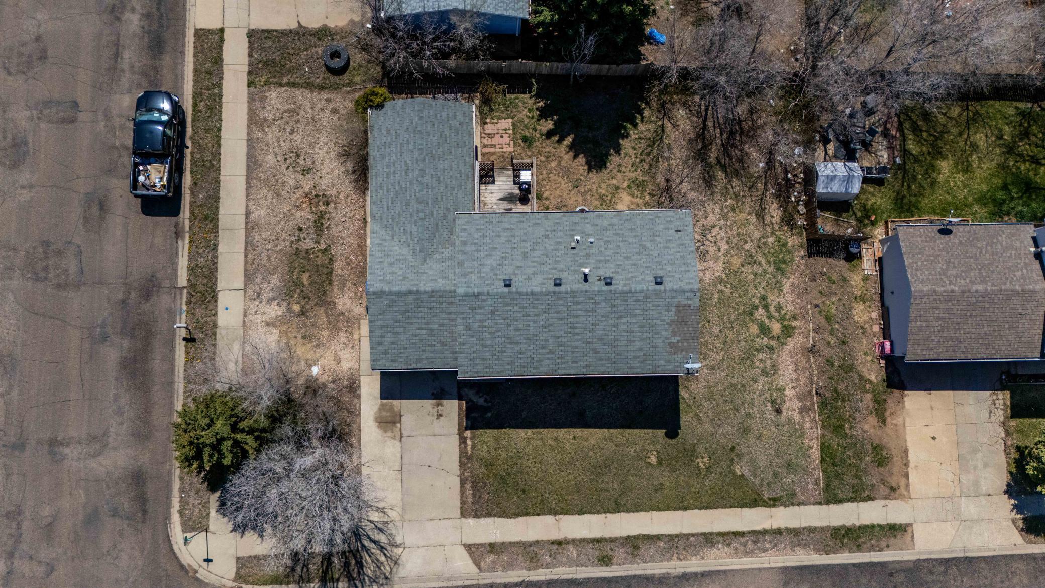 11 6th Avenue W, Dickinson ND 58601 - Photo 20 of 48