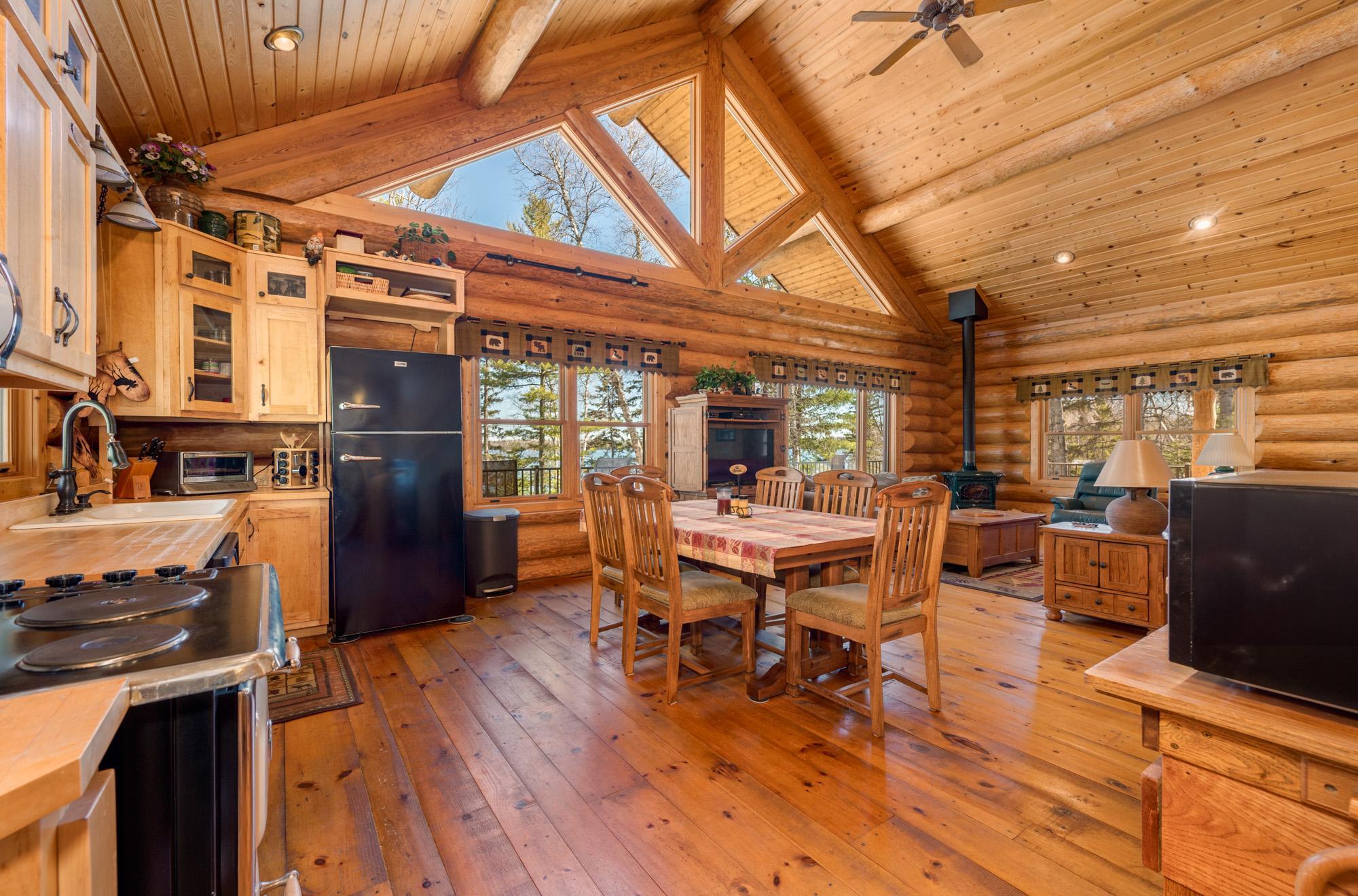 1999 single family home for sale at 51748 Pine Point Lane in Bigfork, MN — 4 bed, 5 bath (photo 18 of 80)