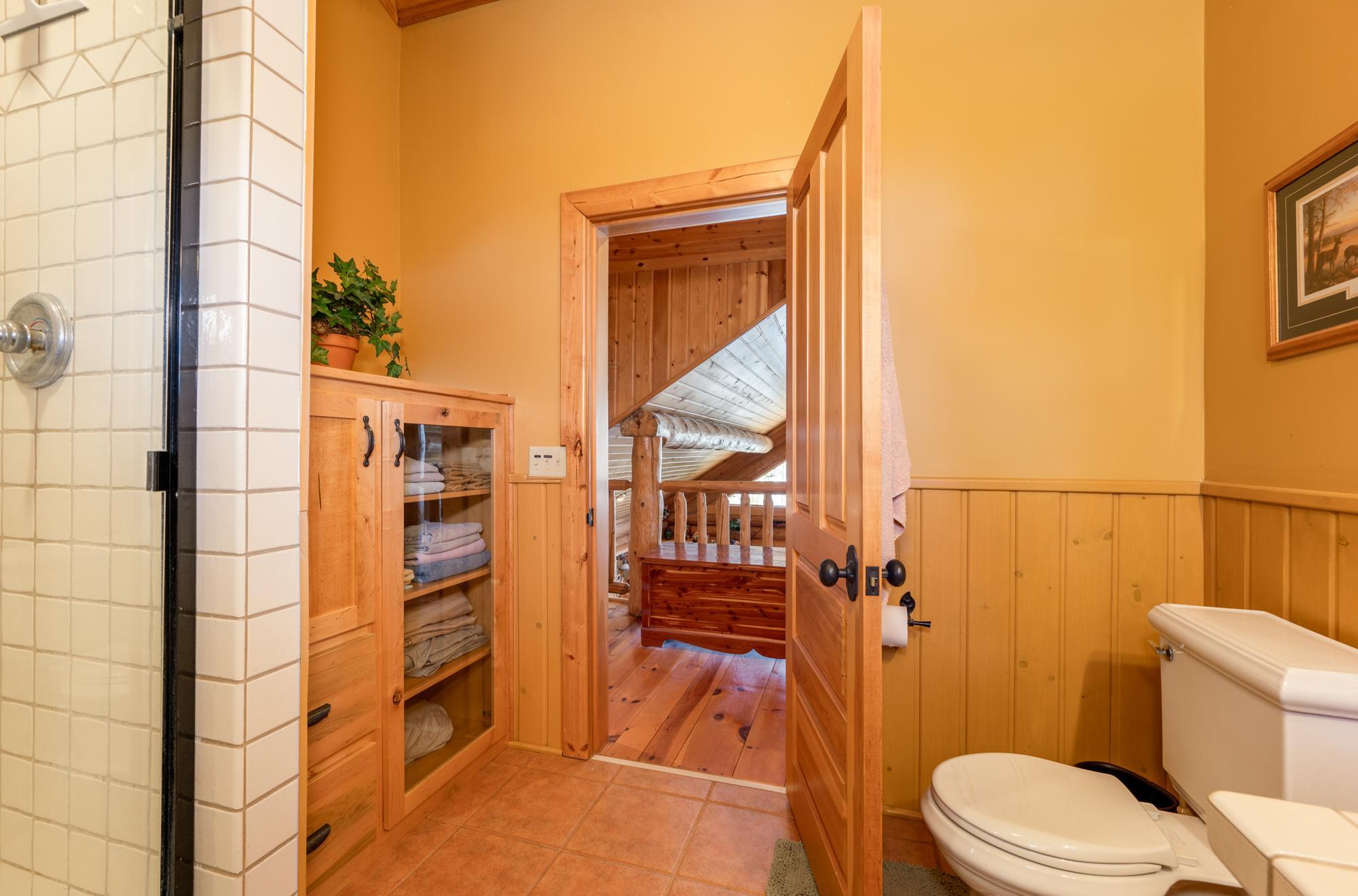 1999 single family home for sale at 51748 Pine Point Lane in Bigfork, MN — 4 bed, 5 bath (photo 37 of 80)
