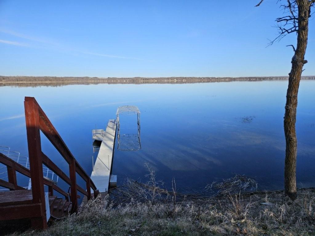 1960 single family home for sale at 45674 County Highway 31 in Pelican Rapids, MN — 2 bed, 1 bath (photo 3 of 18)