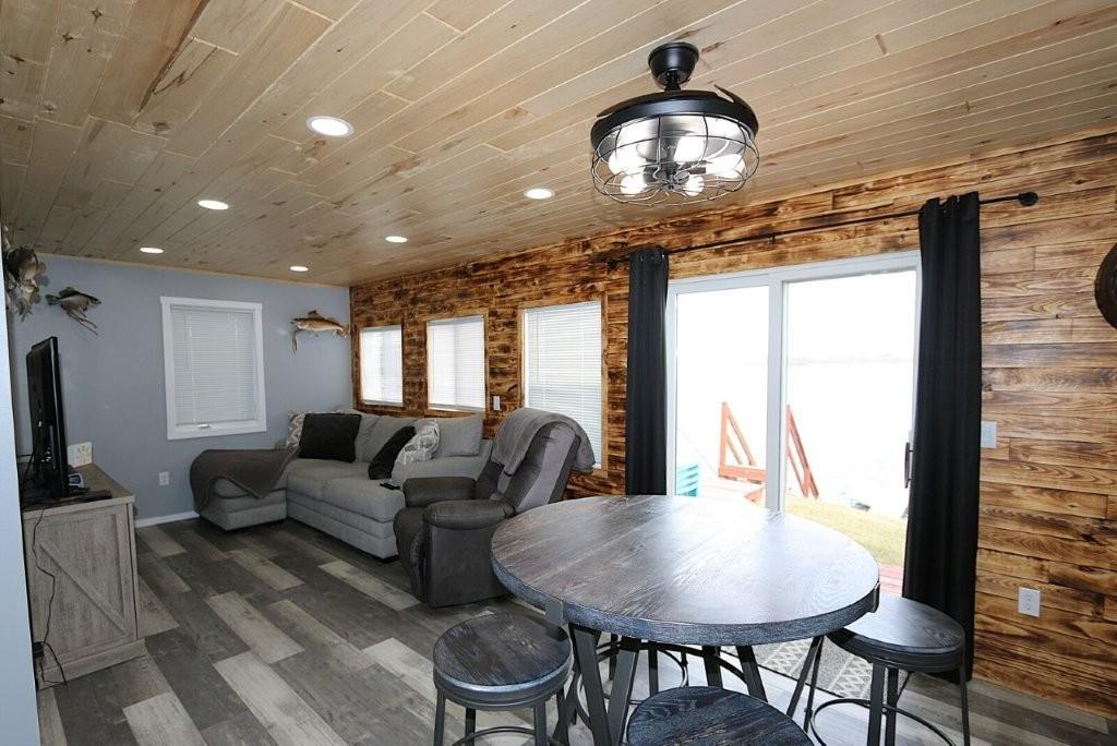 1960 single family home for sale at 45674 County Highway 31 in Pelican Rapids, MN — 2 bed, 1 bath (photo 7 of 18)