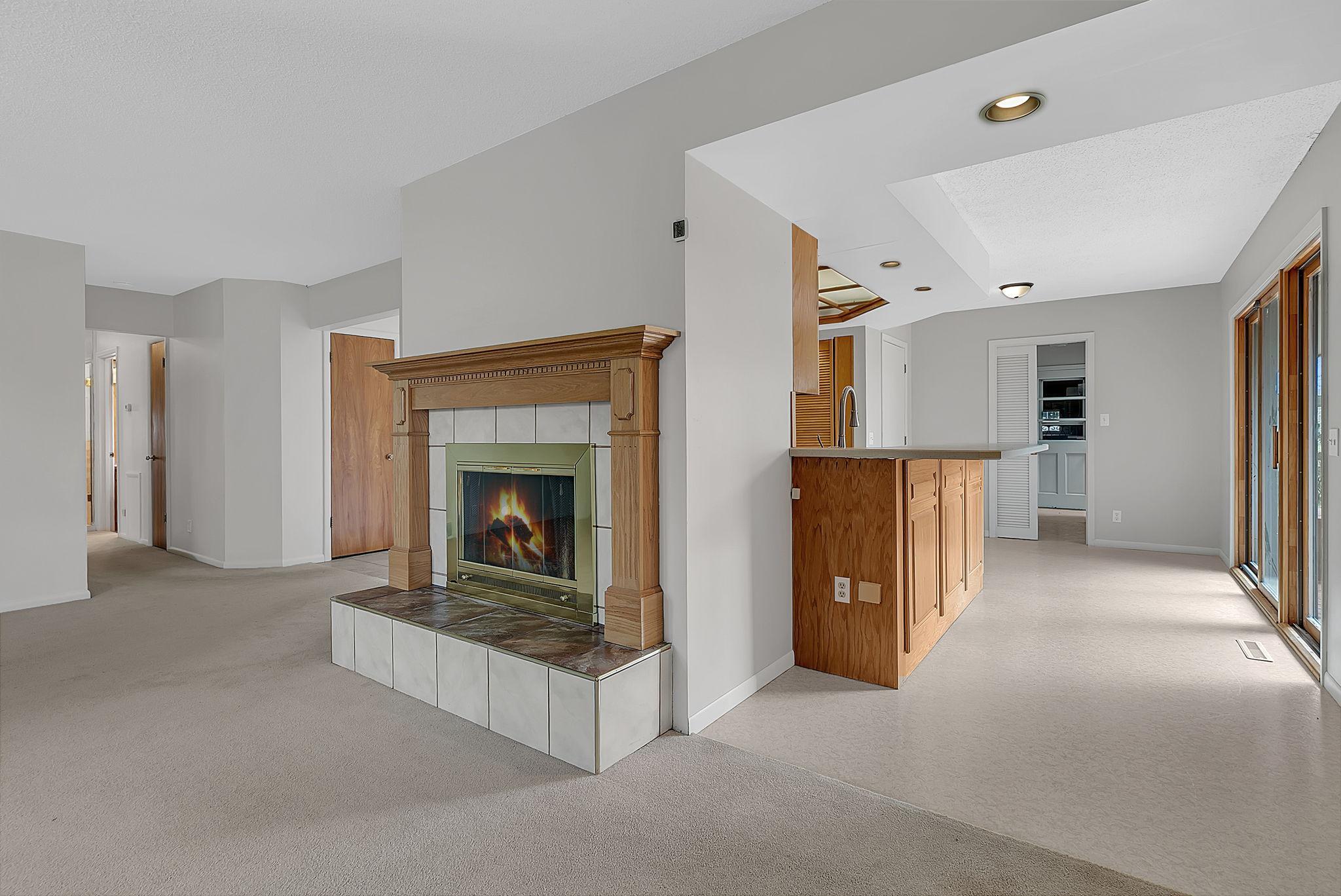 1961 single family home for sale at 3604 Crestwood Drive NE in Alexandria, MN — 2 bed, 3 bath (photo 14 of 59)