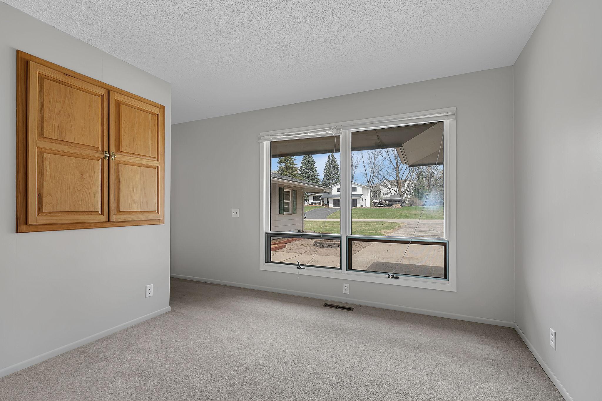 1961 single family home for sale at 3604 Crestwood Drive NE in Alexandria, MN — 2 bed, 3 bath (photo 22 of 59)