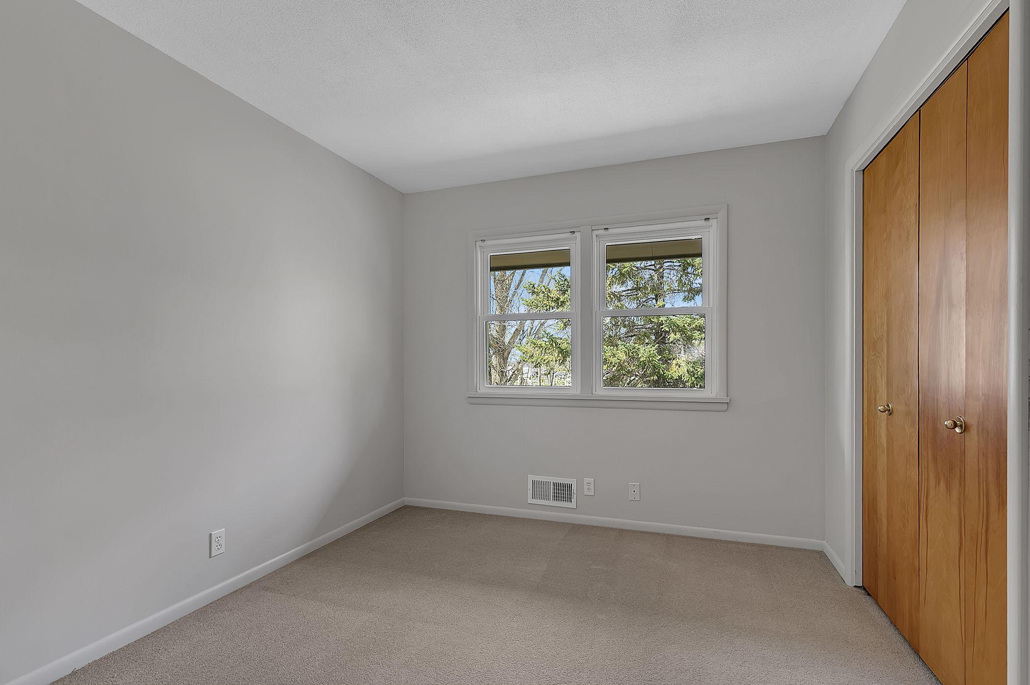 1961 single family home for sale at 3604 Crestwood Drive NE in Alexandria, MN — 2 bed, 3 bath (photo 23 of 59)
