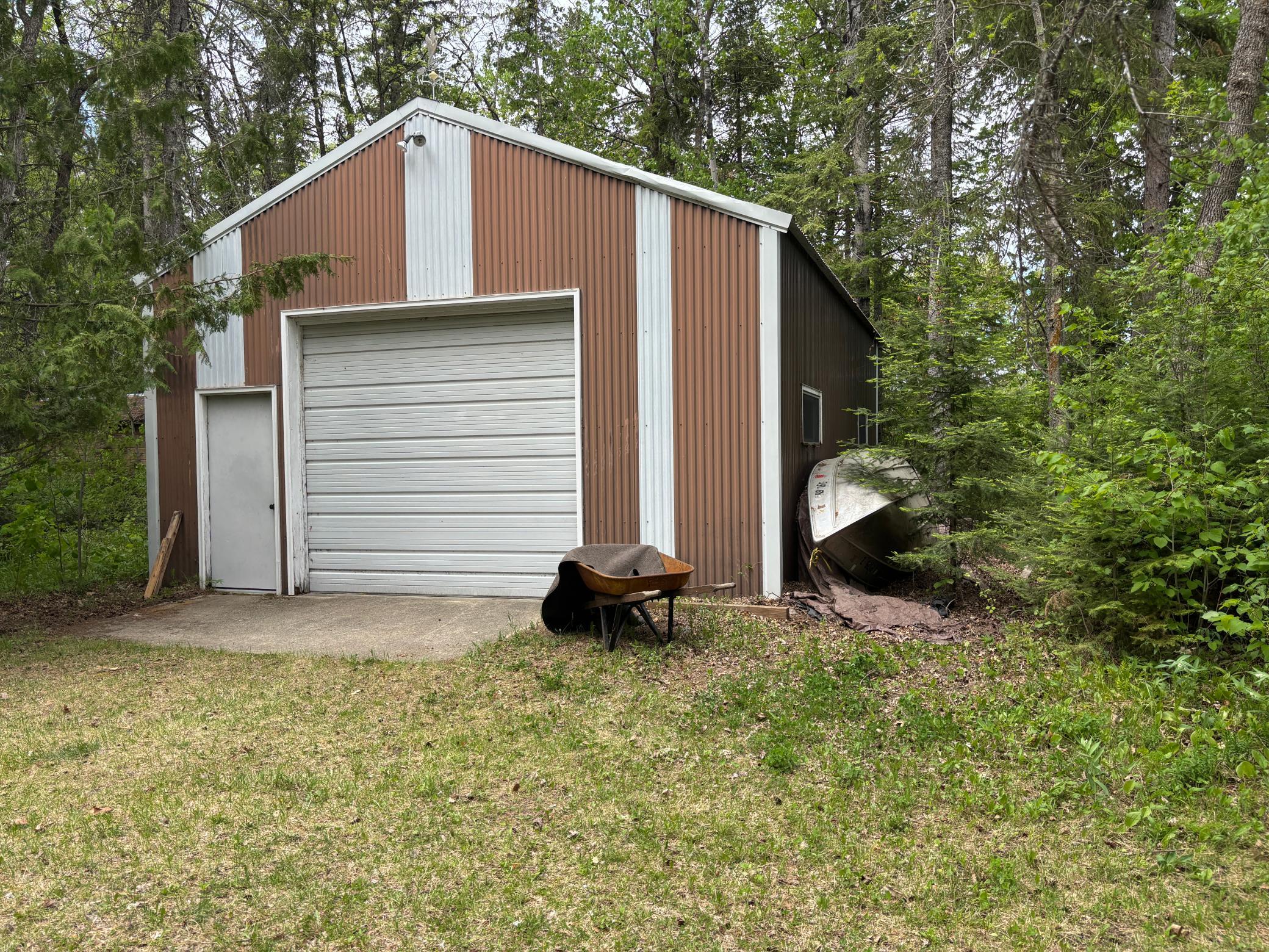 1946 single family home for sale at 54654 Highway 72 NE in Waskish, MN — 3 bed, 1 bath (photo 36 of 45)