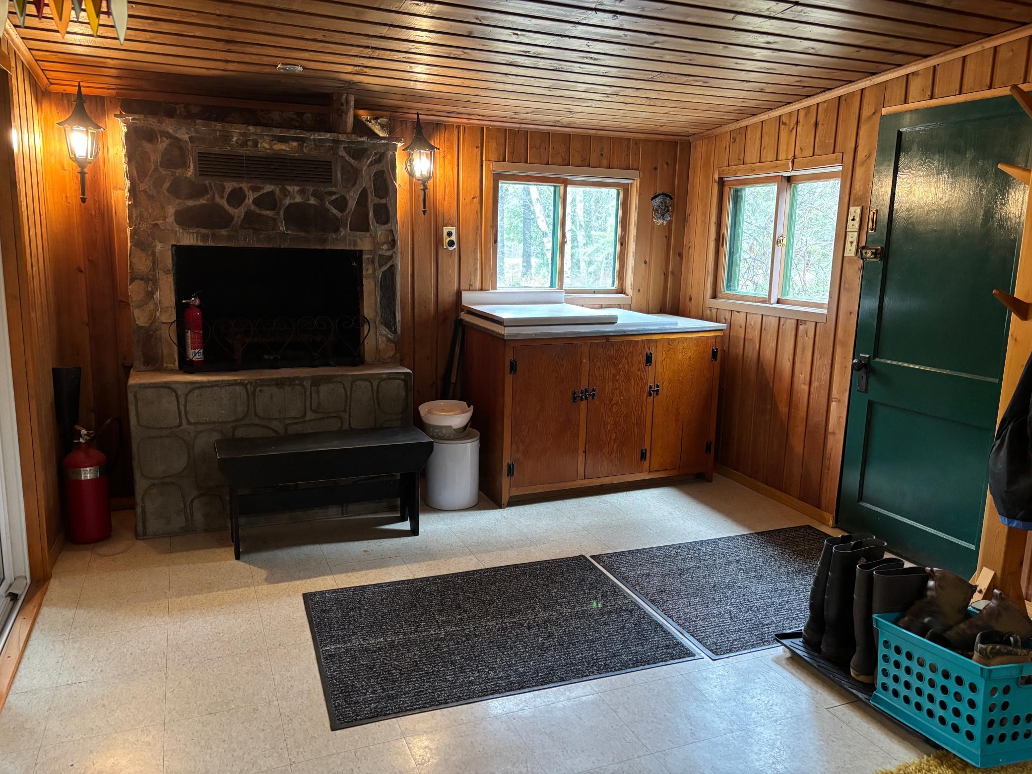 1946 single family home for sale at 54654 Highway 72 NE in Waskish, MN — 3 bed, 1 bath (photo 6 of 45)