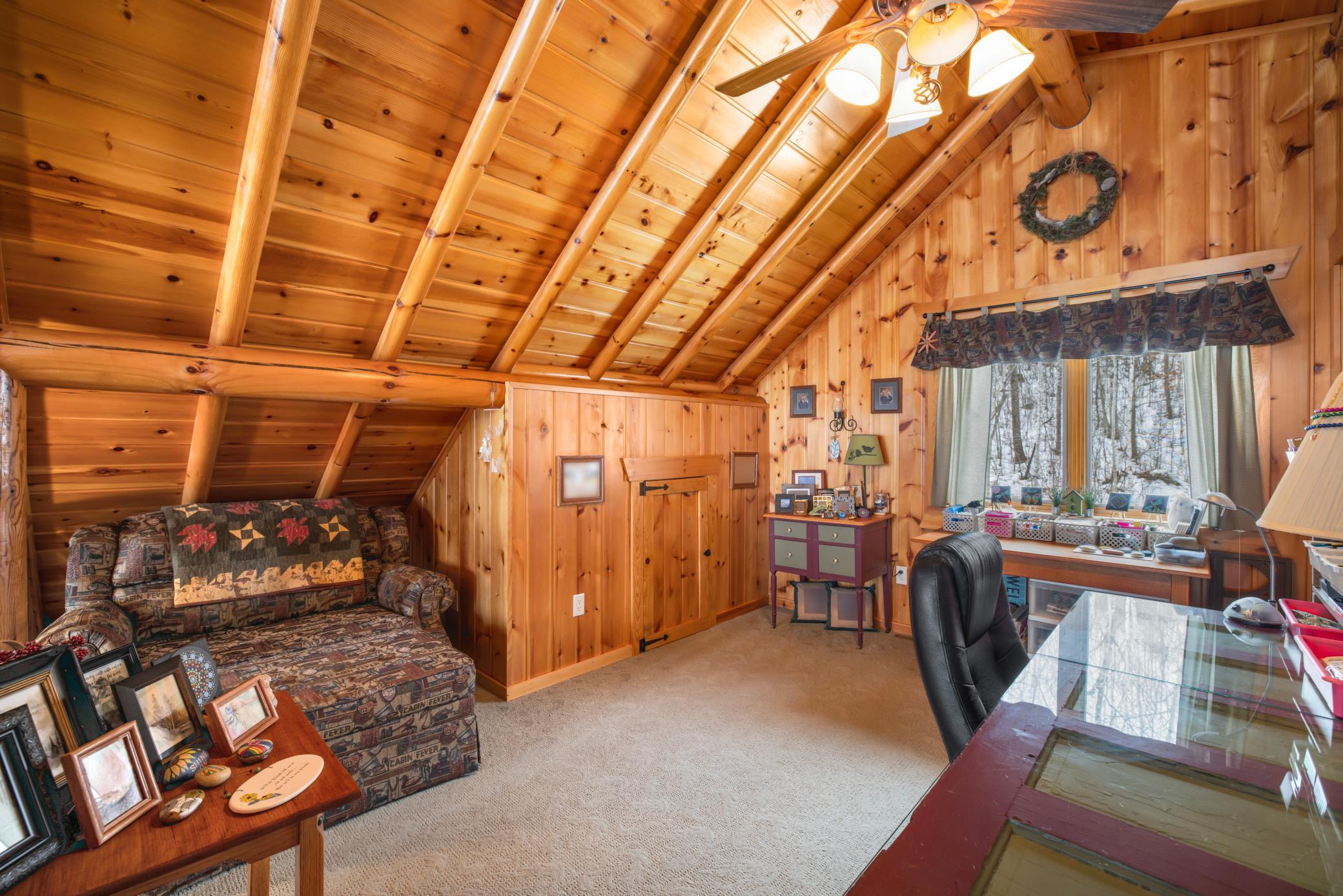 2004 single family home for sale at 19605 Jigsaw Drive in Park Rapids, MN — 2 bed, 3 bath (photo 20 of 57)