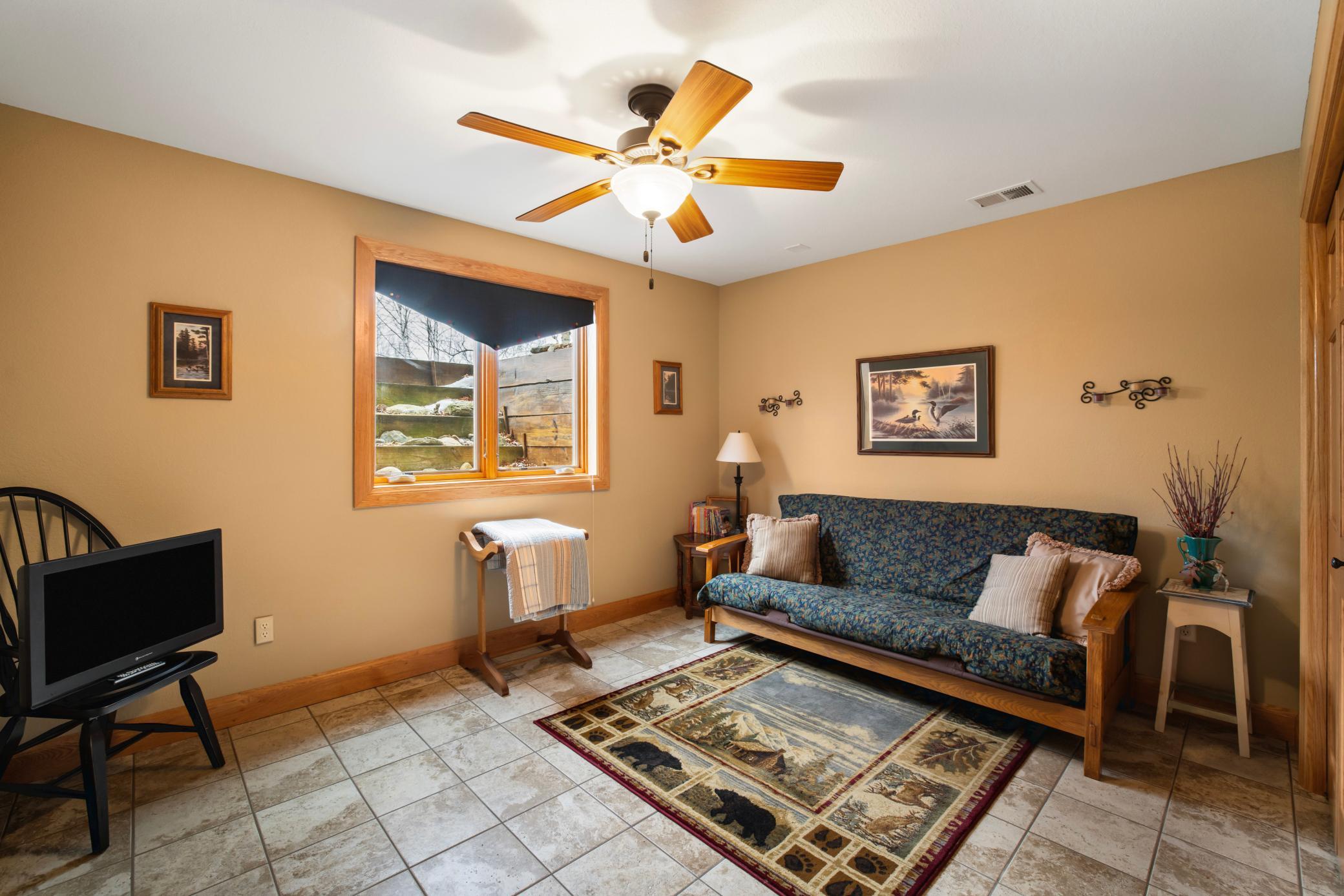 2004 single family home for sale at 19605 Jigsaw Drive in Park Rapids, MN — 2 bed, 3 bath (photo 21 of 57)
