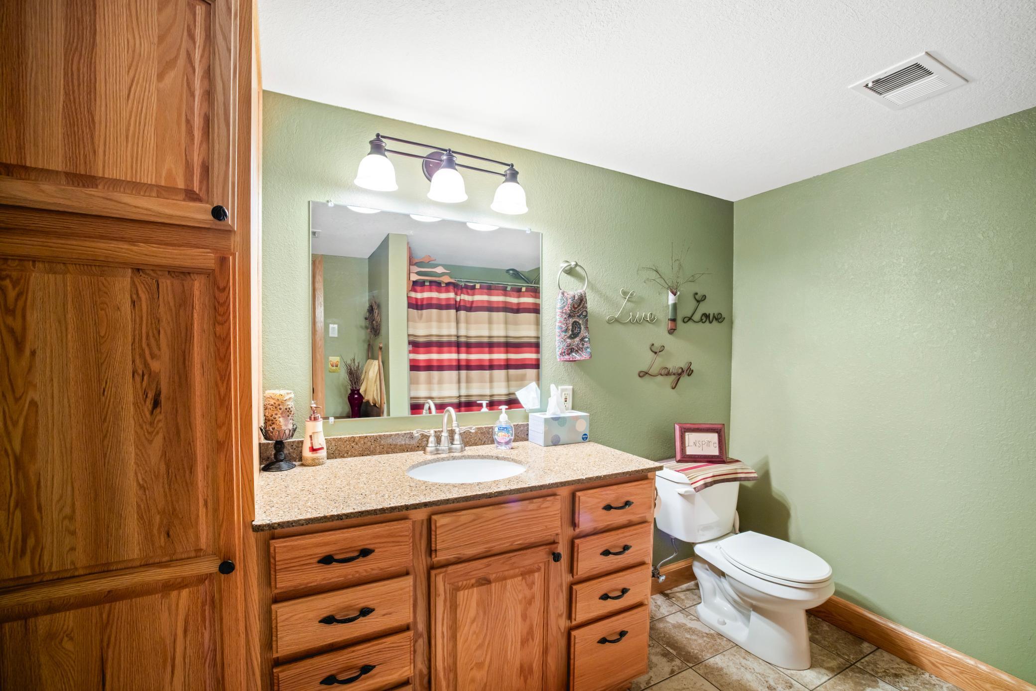 2004 single family home for sale at 19605 Jigsaw Drive in Park Rapids, MN — 2 bed, 3 bath (photo 30 of 57)